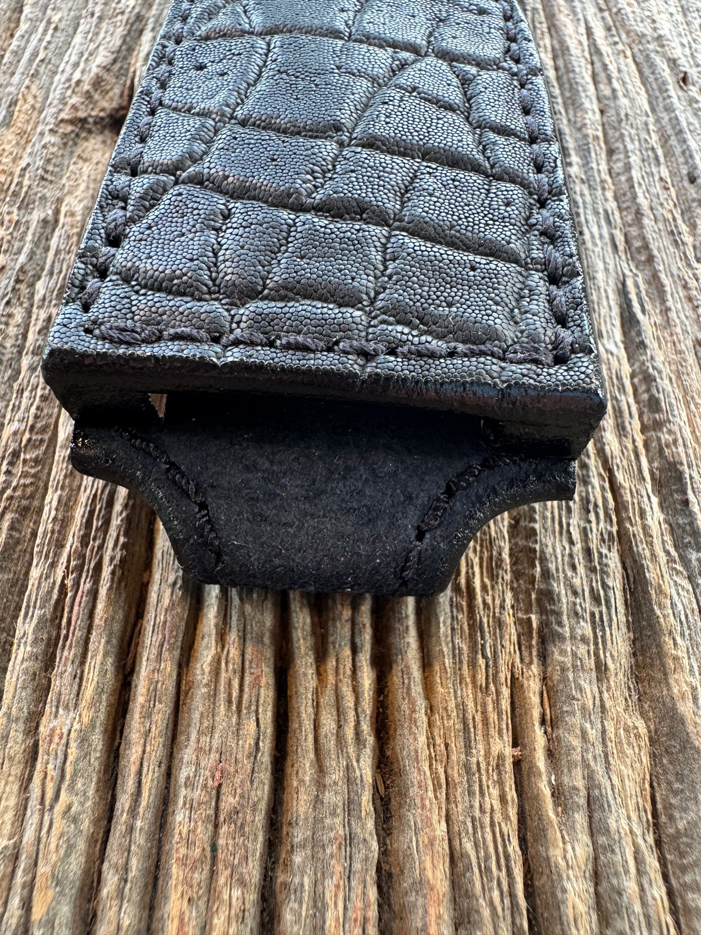 Randall Model 10-7 Fisherman Exotic Sheath in Black Elephant by Treeman.