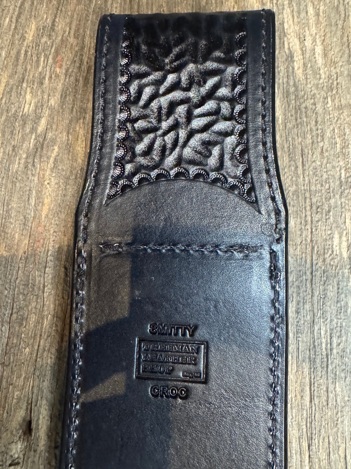 Randall Model 12-11 “Smitty” Sheath in Exotic Natural Crocodile from Treeman.