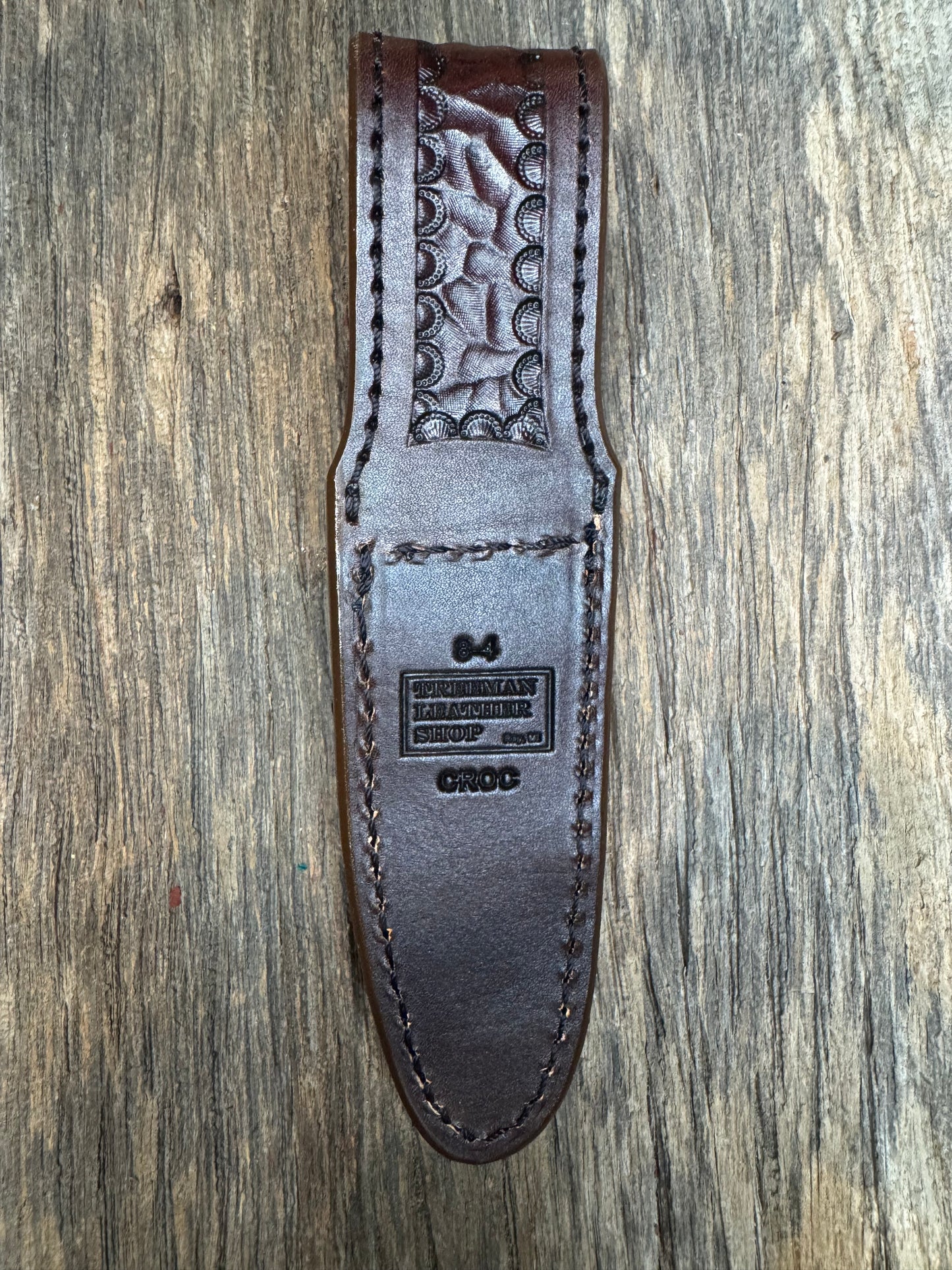 Randall Model 8-4 Sheath in Exotic Brown Sueded Crocodile from Treeman.