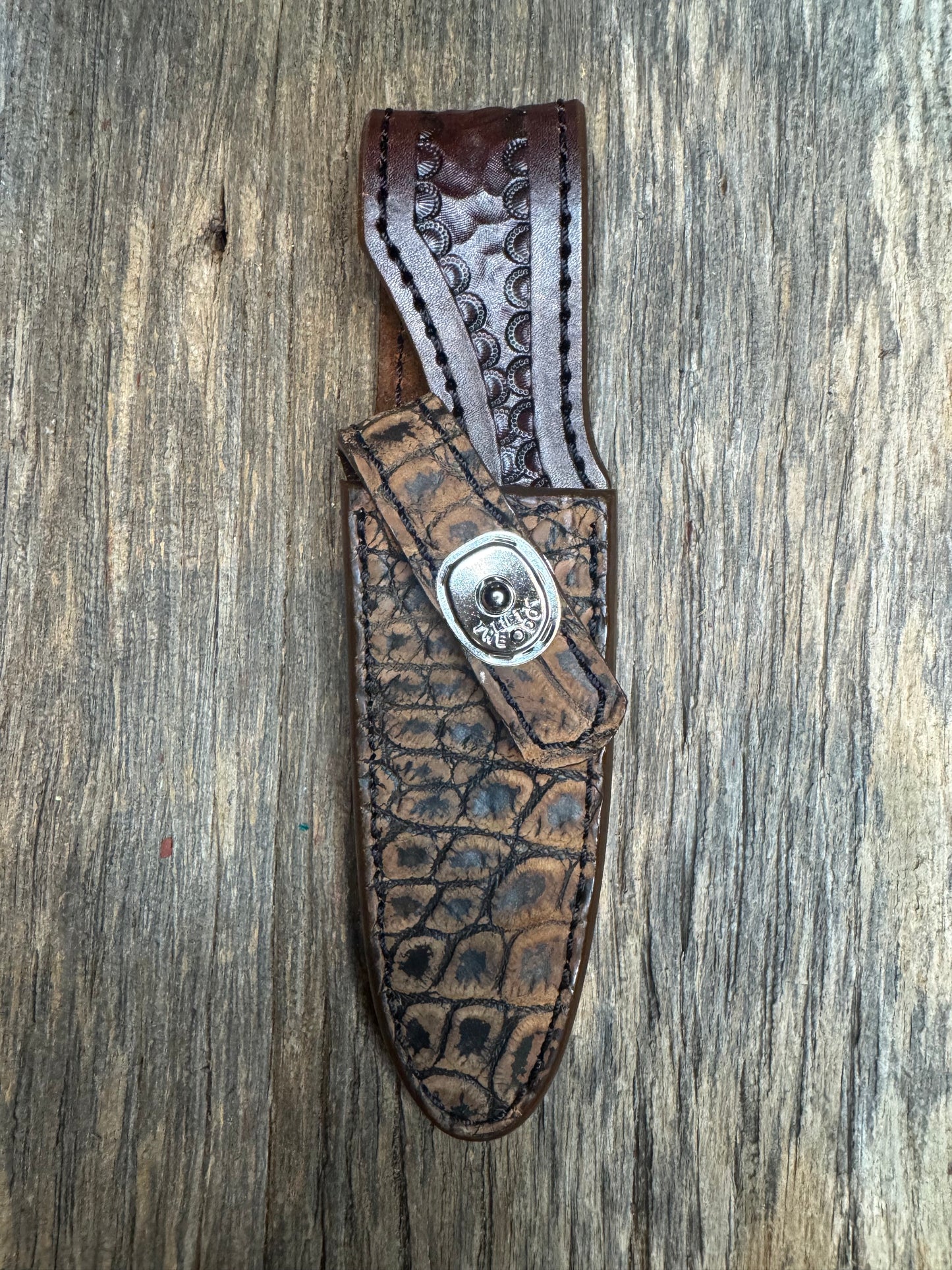 Randall Model 8-4 Sheath in Exotic Brown Sueded Crocodile from Treeman.