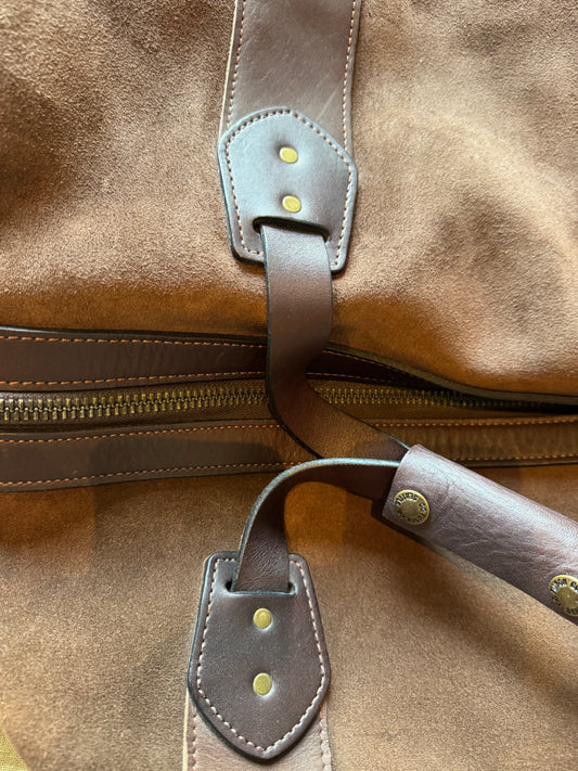 Grail Filson Rugged Suede Duffle Dark Tobacco New Without Tags ( big savings)