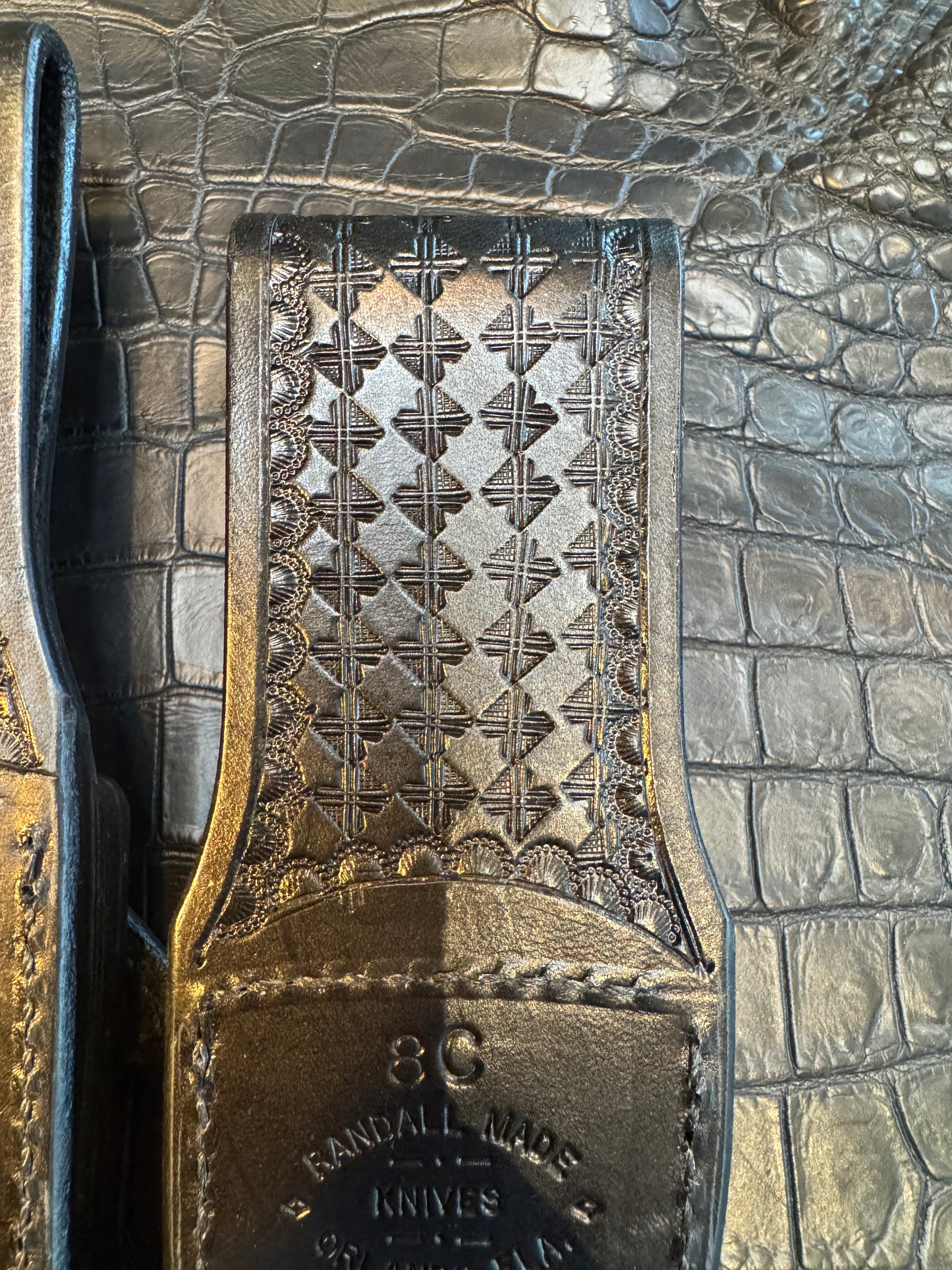 New Randall Pair of Model 12-11 Large Sasquatch and matching 12-8 Small Sasquatch Sheath’s in Exotic Black Hippo (very rare) Custom Made at Sullivan’s by Gutcher.