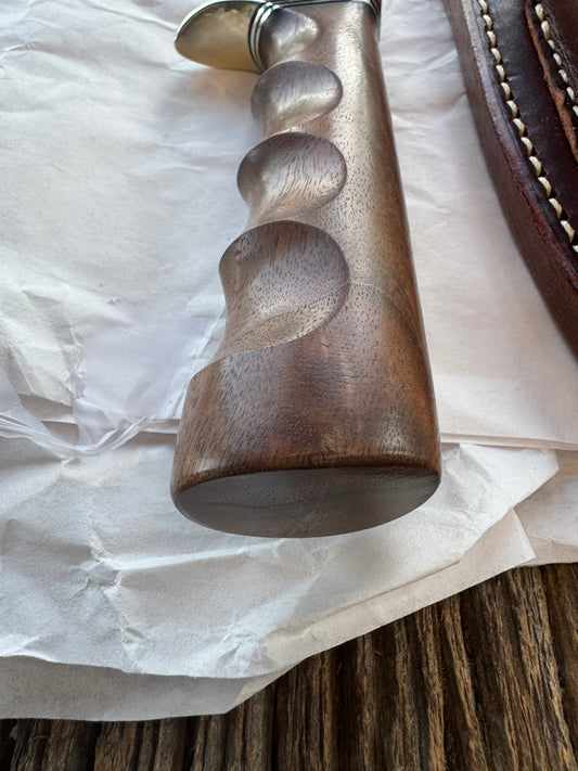 New in Paper Randall Knife Model 12-6 , Thuya wood, NSH , Finger grooves, Stainless