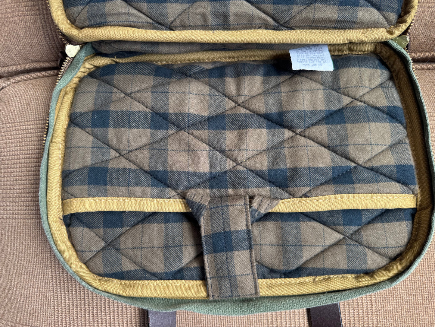 Very Rare Filson Filson 70058 - Tin Cloth Grip or Pistol Case Made in USA
