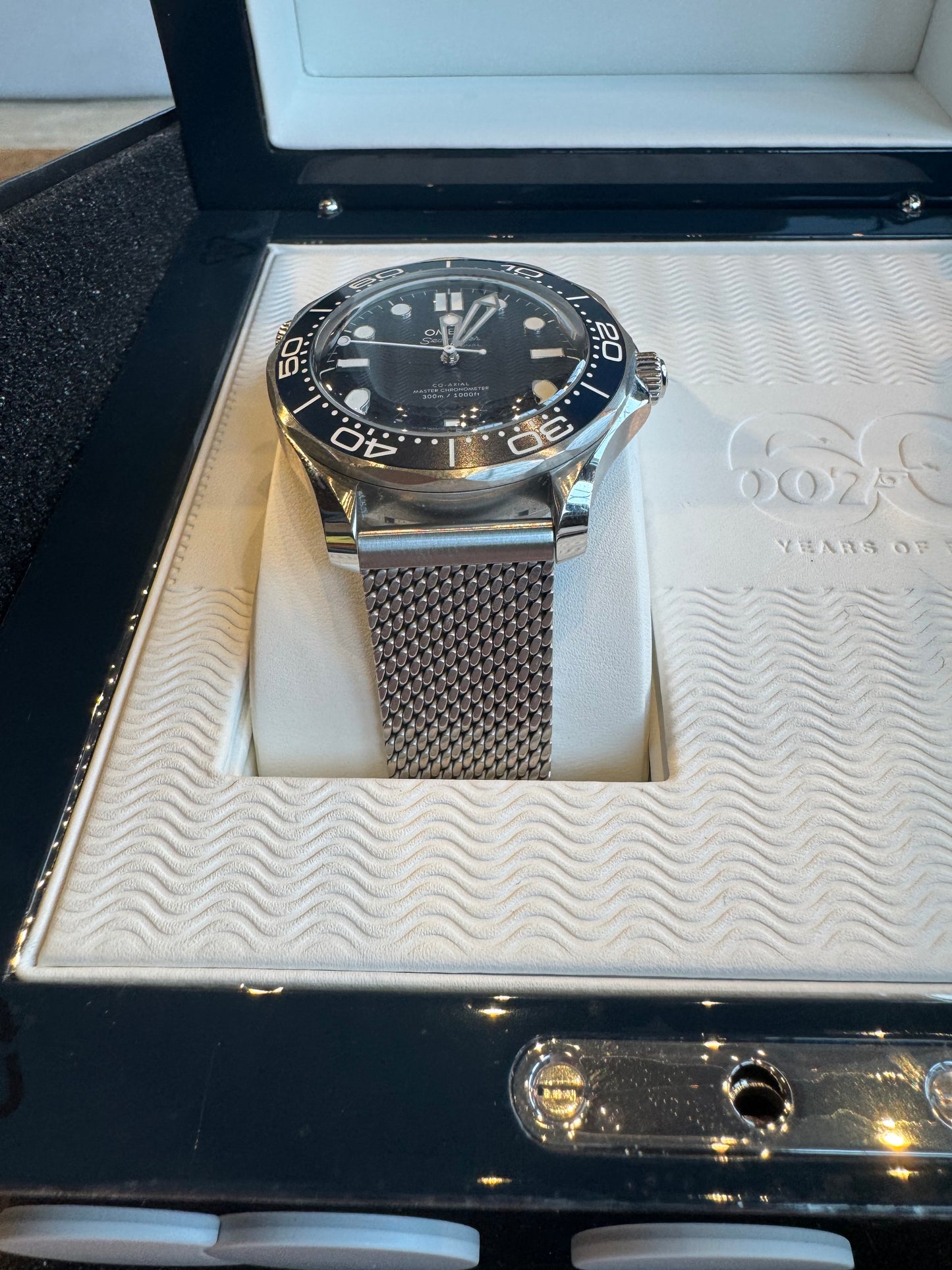 Omega Seamaster Diver 300 M NEW 2023 Seamaster James Bond 007 60th Anniversary Edition 210.30.42.20.03.002