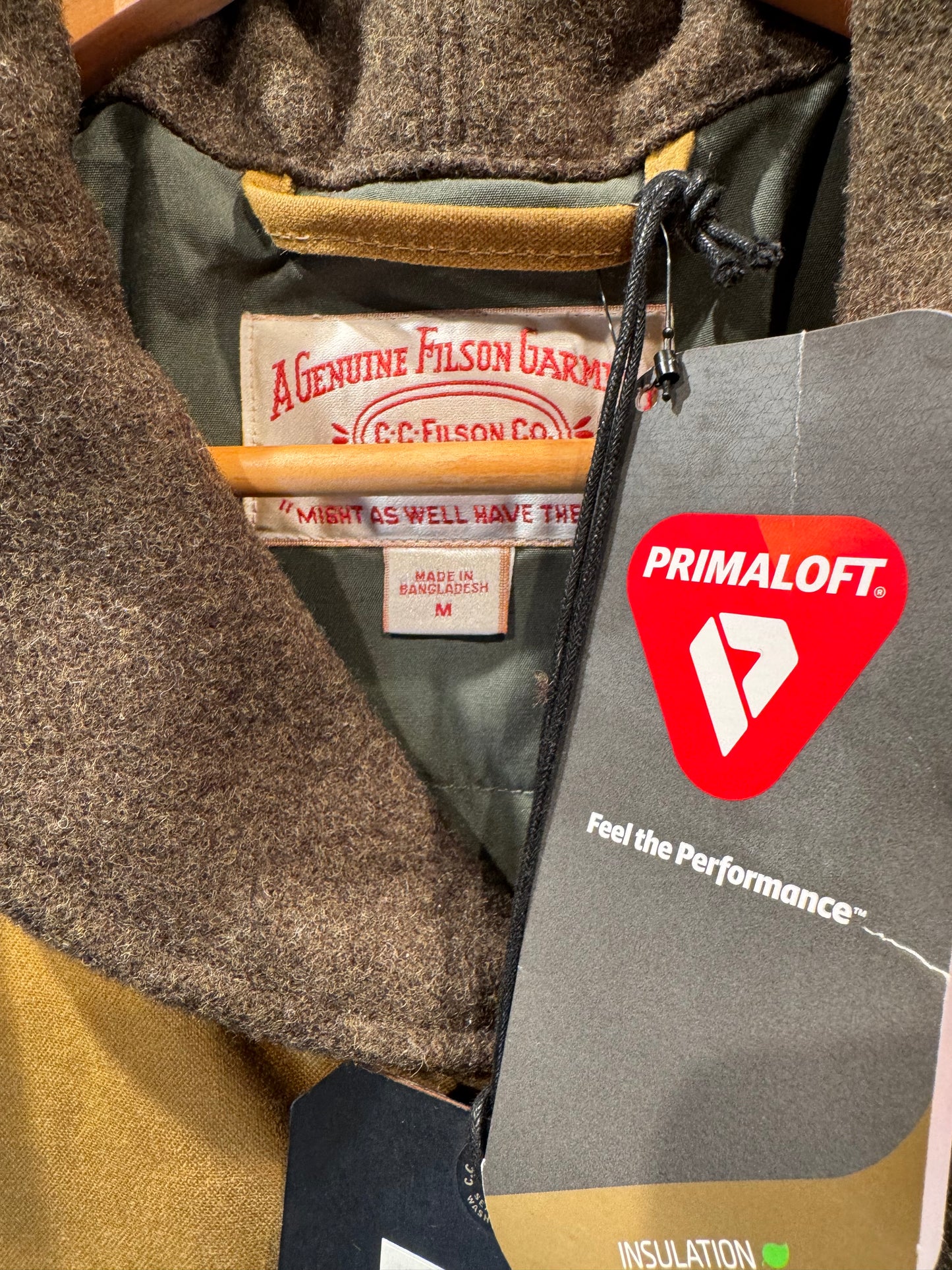 NWT FILSON TIN CLOTH INSULATED PACKER COAT DARK TAN Medium NWT 20263400
