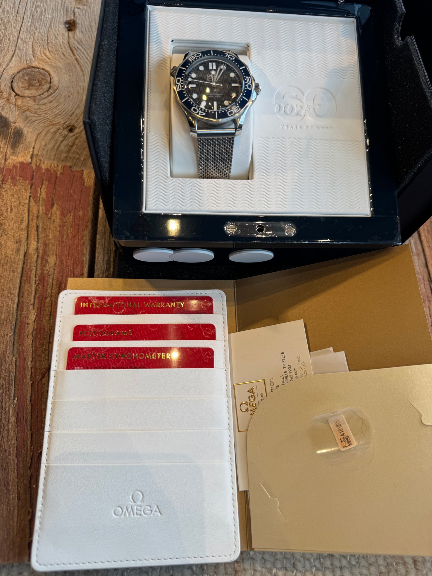 Omega Seamaster Diver 300 M NEW 2023 Seamaster James Bond 007 60th Anniversary Edition 210.30.42.20.03.002