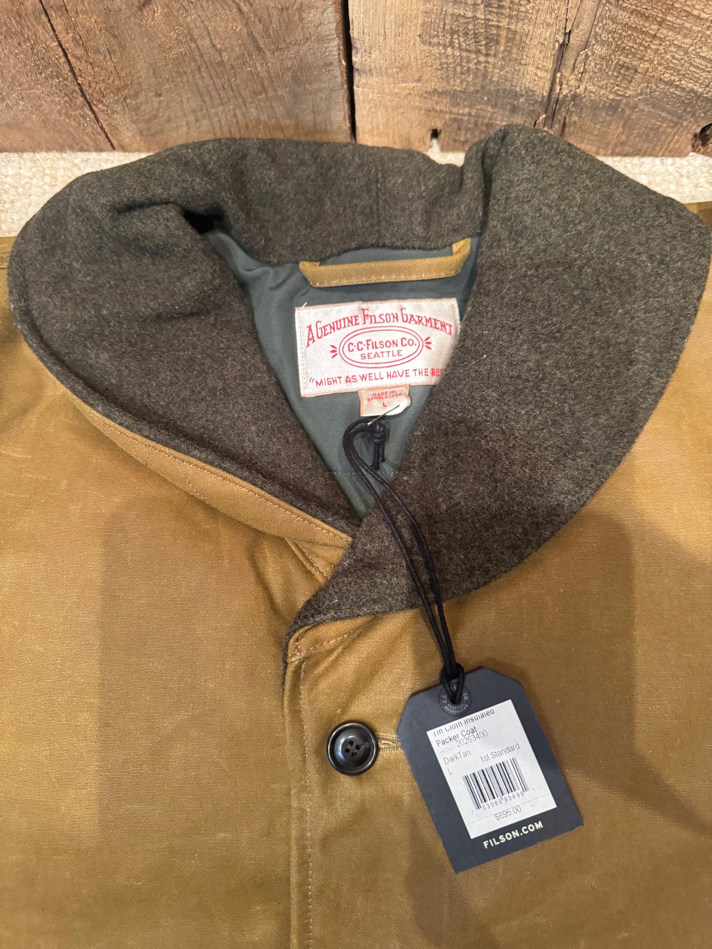 NWT FILSON TIN CLOTH INSULATED PACKER COAT DARK TAN LARGE NWT 20263400