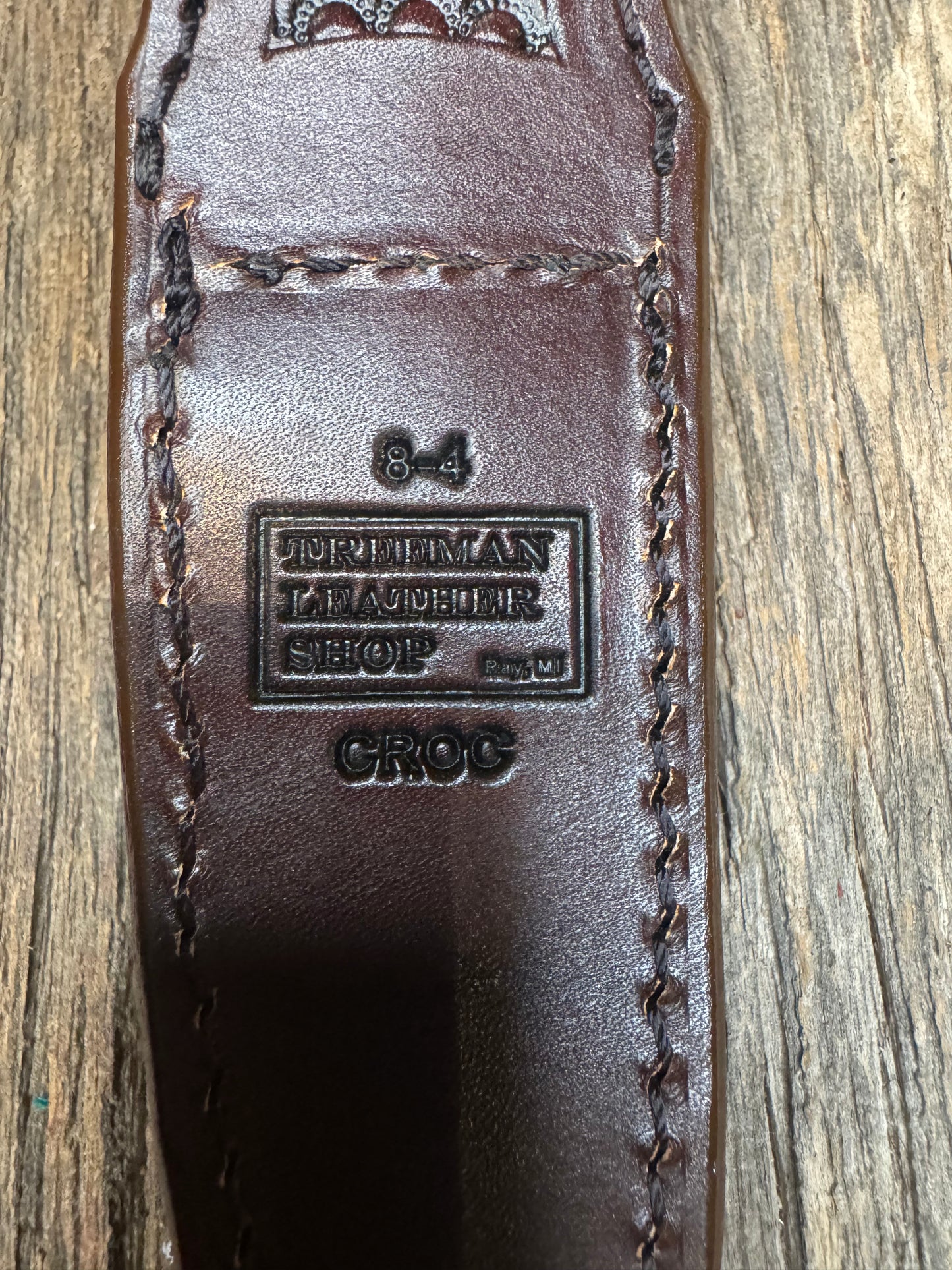Randall Model 8-4 Sheath in Exotic Brown Sueded Crocodile from Treeman.