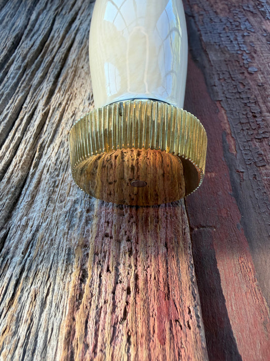 New in Paper Model 12-11 Smithsonian “ Smitty” Beautiful Dave Warthers Resin with a Brass Lugged hilt and Scalloped brass collar and scalloped coolie butt cap.