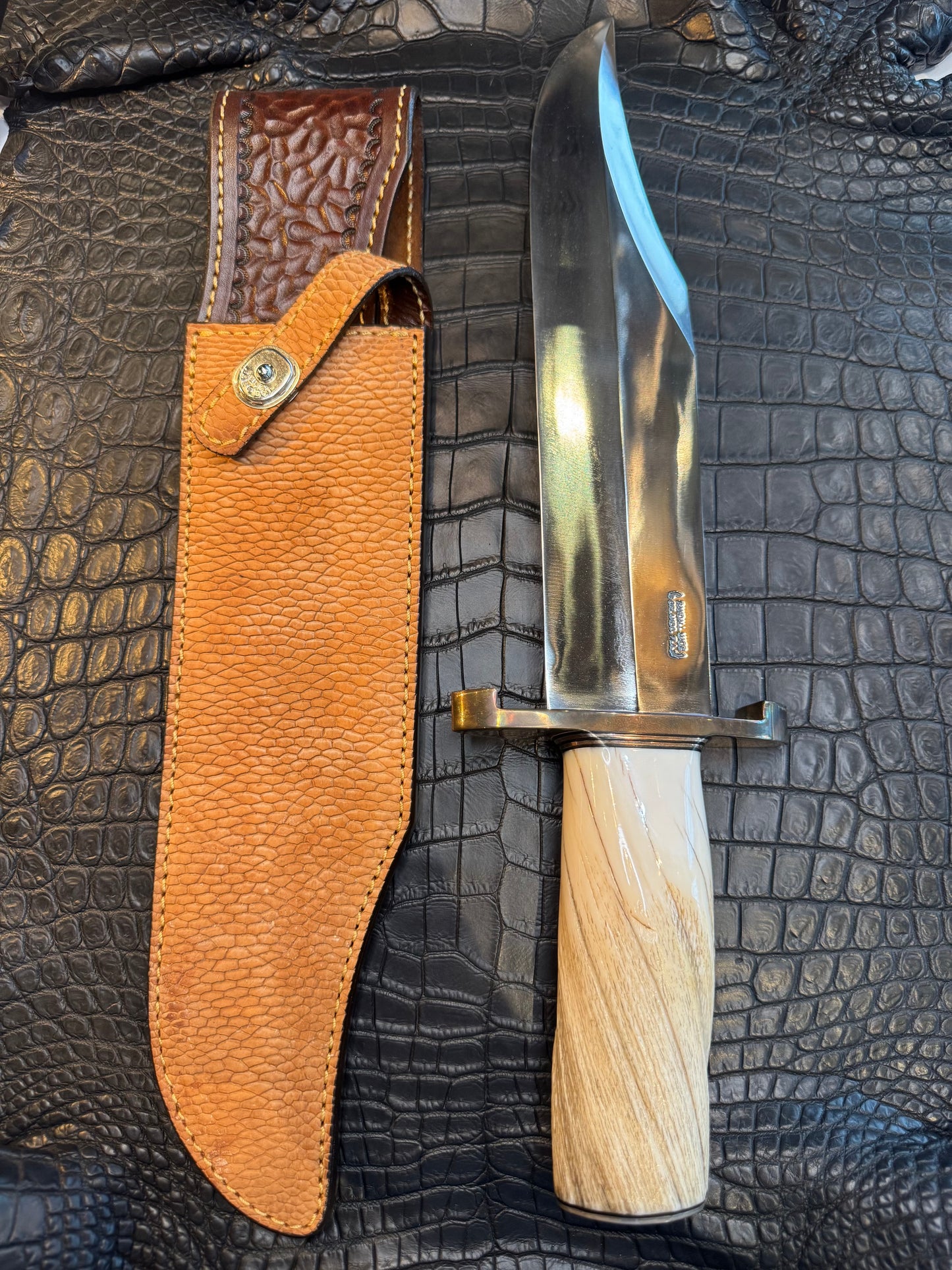Randall Model Smithsonian “Smitty” Sheath Lugged Hilt in Exotic Beaver Tail by Treeman. (Sheath only)