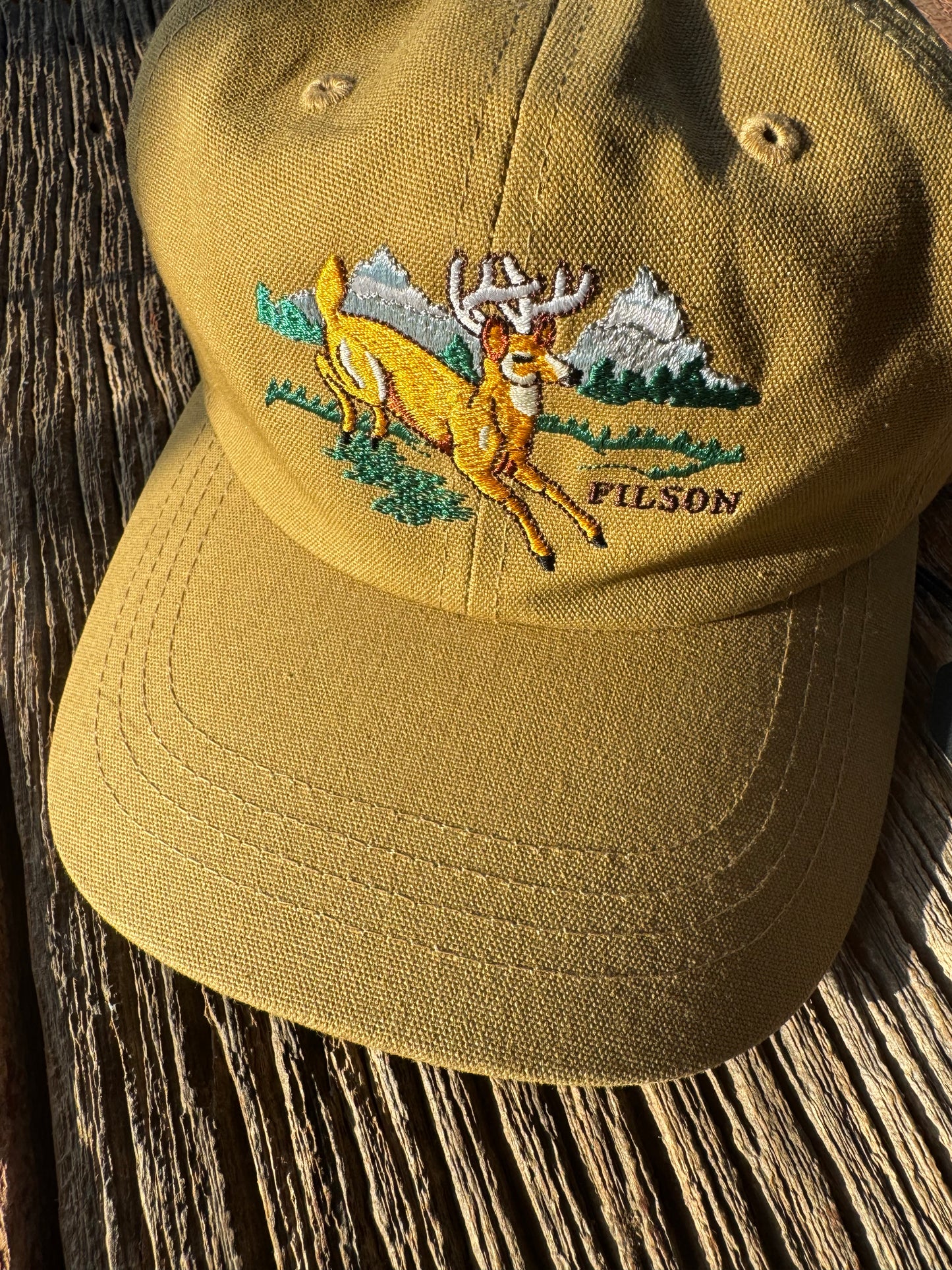 FILSON DRY TIN LOW-PROFILE LOGGER CAP GOLDEN TAN/DEER NWT 20263610 1St