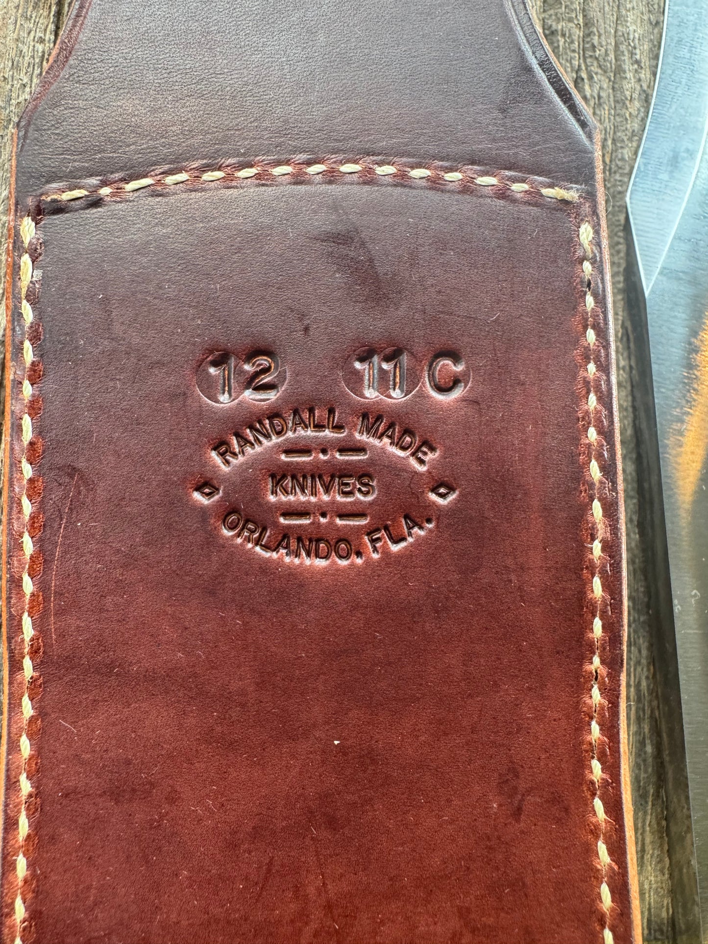 New in Paper Model 12-11 Smithsonian “Smitty” Bowie. Beautiful Dave Warthers Resin with a single finger grip and a Brass forward curved hilt and brass butt cap.