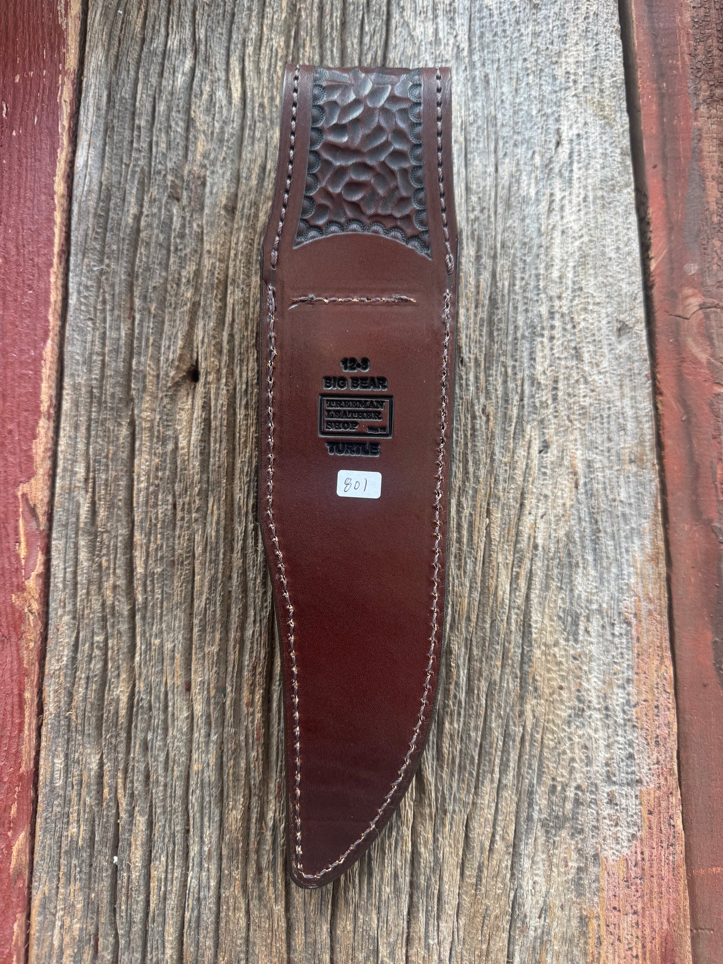 Randall Model 12-8 “Big Bear” Sheath in Exotic Dark Brown Snapping Turtle by Treeman. Spiked Dragon tail portion of the turtle.