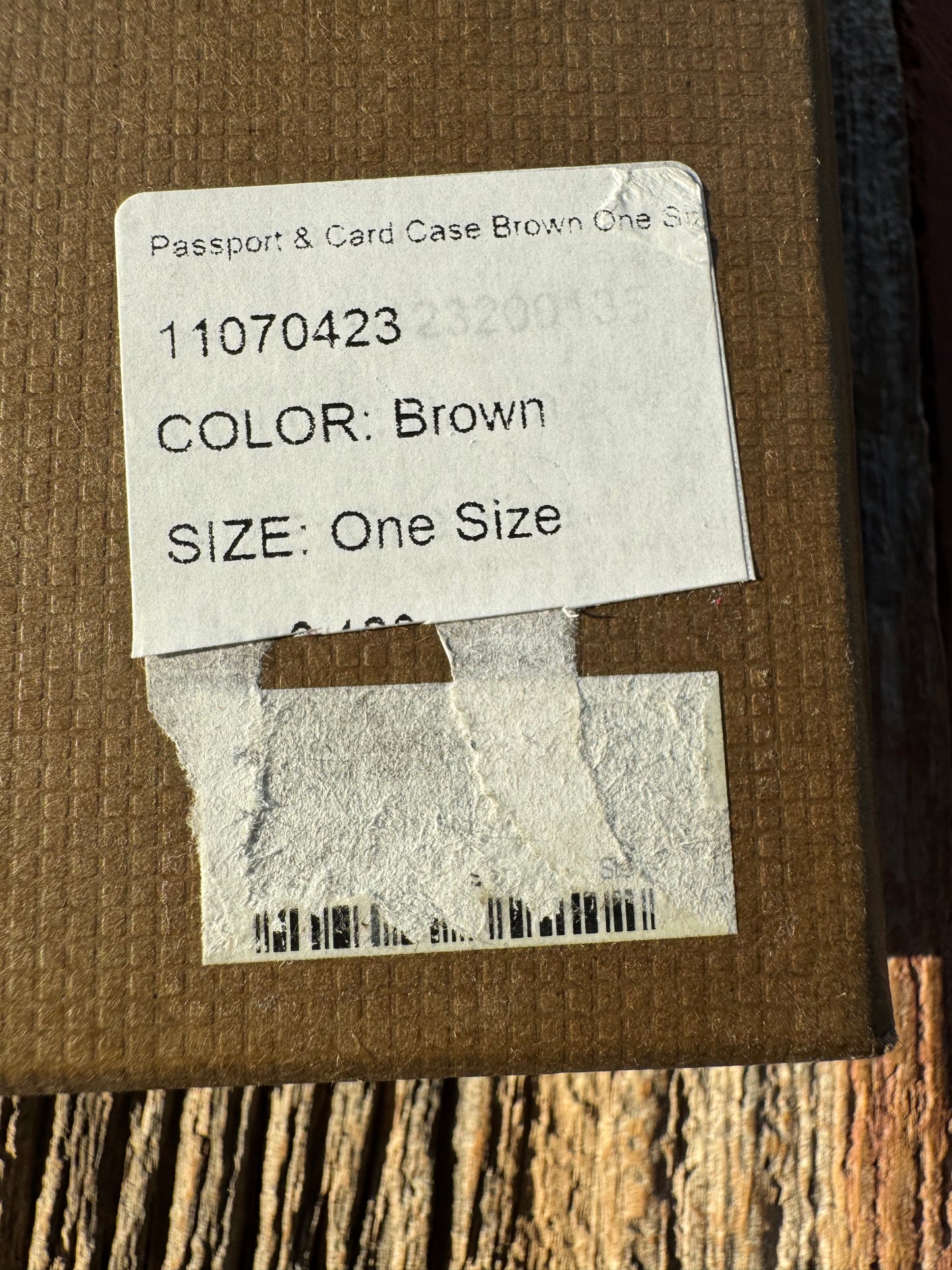 Rare and Discontinued long ago Filson Passport And Card Case New in Box USA Tan Bridle Leather 11070423