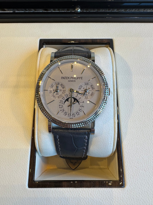 Patek Philippe Perpetual Calendar Grand Complications Perpetual Calendar 5139G-001 Matte Grey Strap like new.