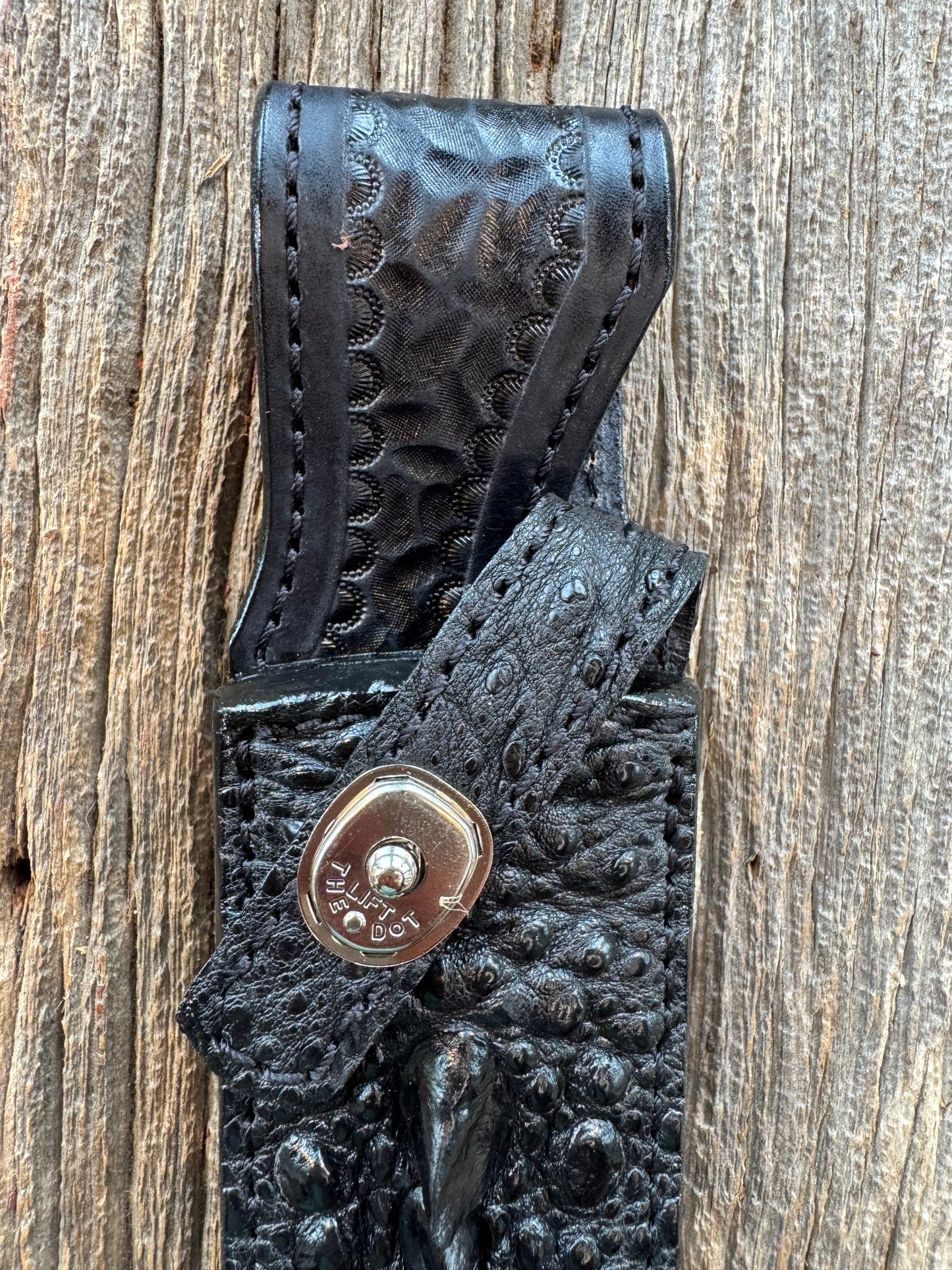 Randall Model 16-7 SP1 Sheath in Exotic Black Snapping Turtle by Treeman. Spiked Dragon tail portion of the turtle.