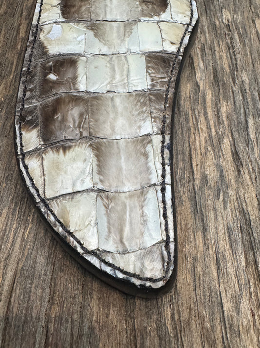 Randall Model 12-11 “Smitty” Sheath in Exotic Natural Crocodile from Treeman.