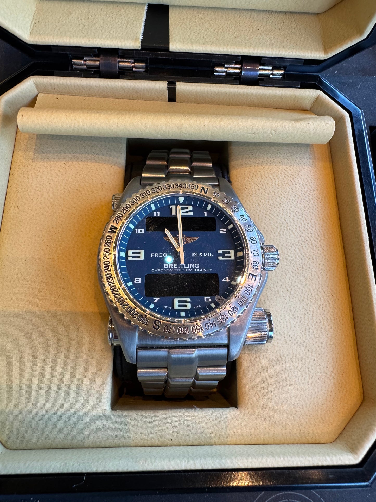 Breitling Emergency Reference Number. E73621. Eperp or Beacon never activated.