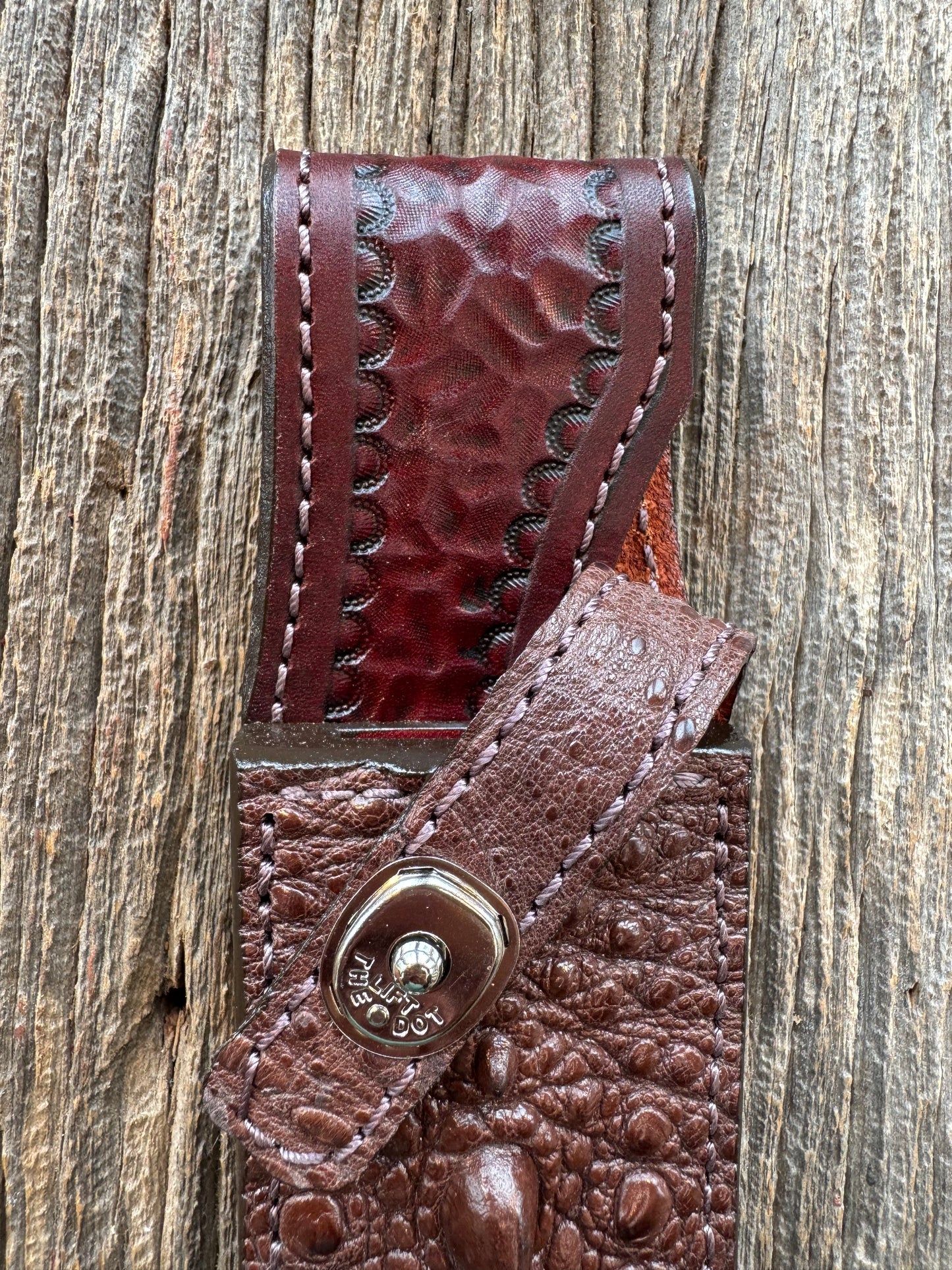 Randall Model 14 Sheath in Exotic Brown Snapping Turtle by Treeman. Spiked Dragon tail portion of the turtle.