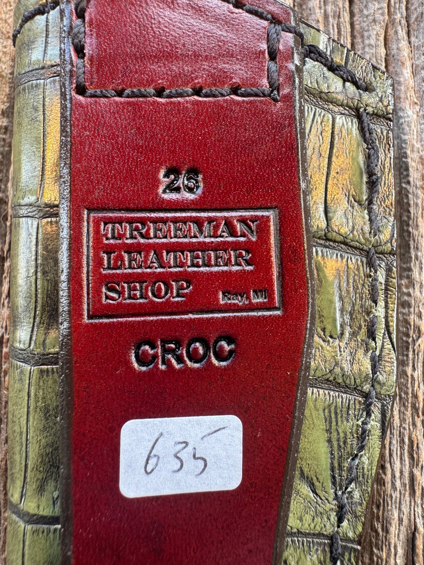 Randall Model 26 Sheath in Exotic Army Green Crocodile Throat style from Treeman.