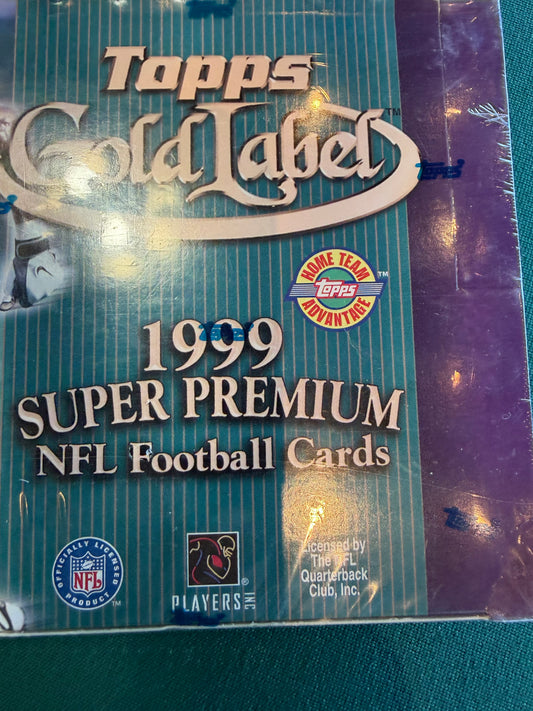 1999 Topps Gold Label NFL Football Super Premium Factory Sealed Box. 24 Packs , 5 cards per pack. Hobby Box