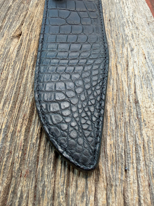New Randall Model 12-9 Sheath in Exotic Black Matte Crocodile from Treeman with the newest Black Canteen snap. Killer sheath.