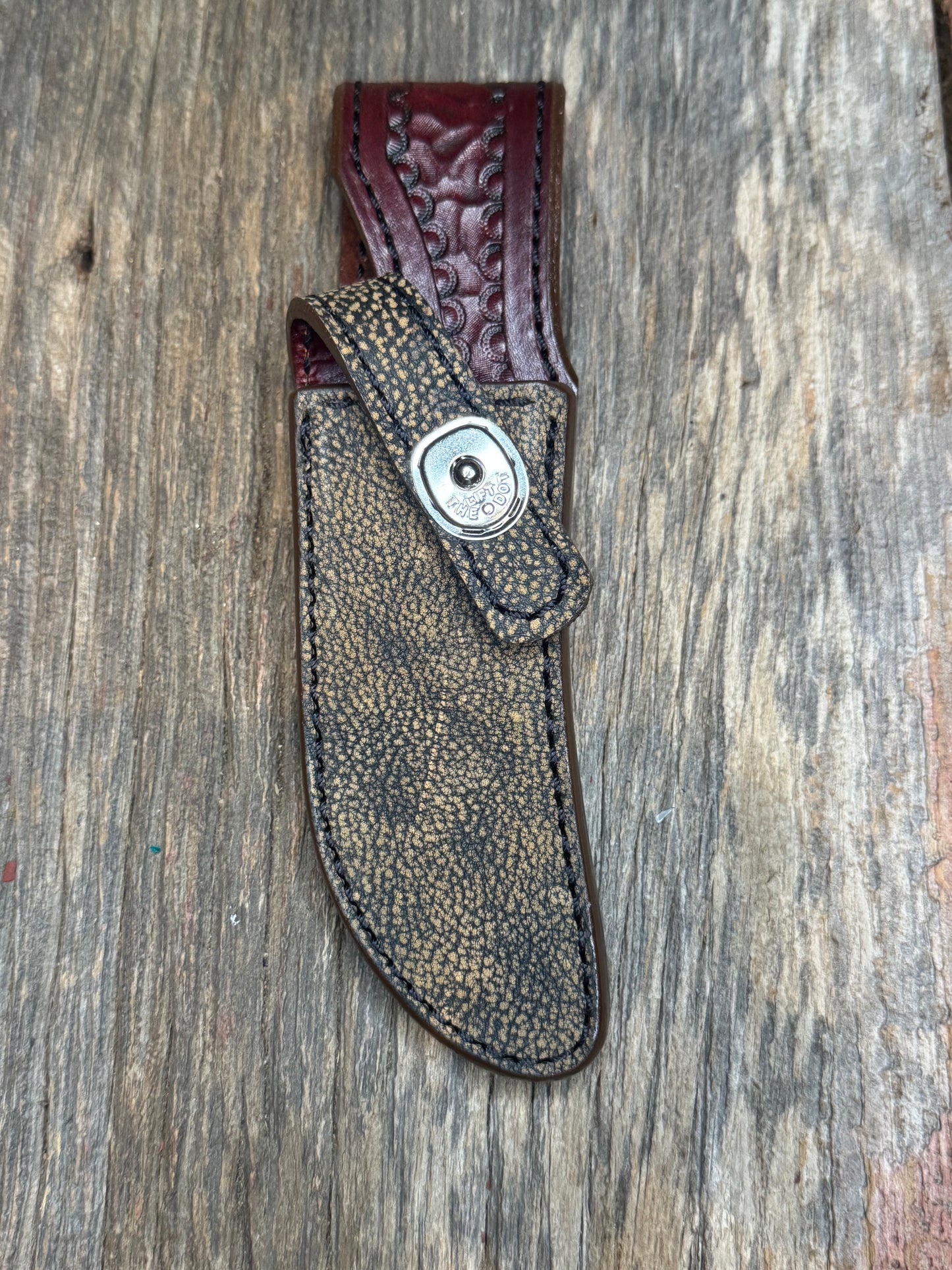 Randall Model 20 Sheath in Exotic Brown Giraffe from Treeman.