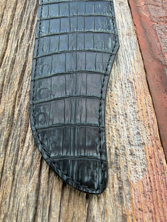 New Randall Model 12-11 Smitty Sheath in Exotic Black/Grey Matte Crocodile from Treeman with the newest Black Canteen snap.