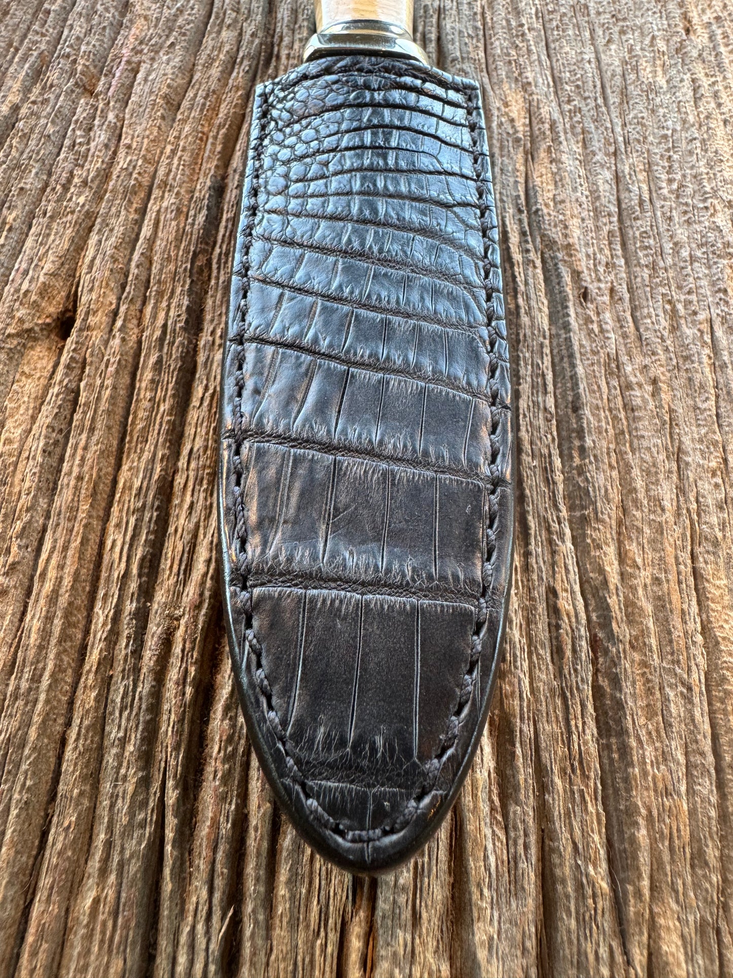 Randall Model Gambler in Musk Ox. Nice piece of Musk Ox with a natural rounded end. Nickel Silver Hilt and collar. Black Crocodile Treeman Sheath.
