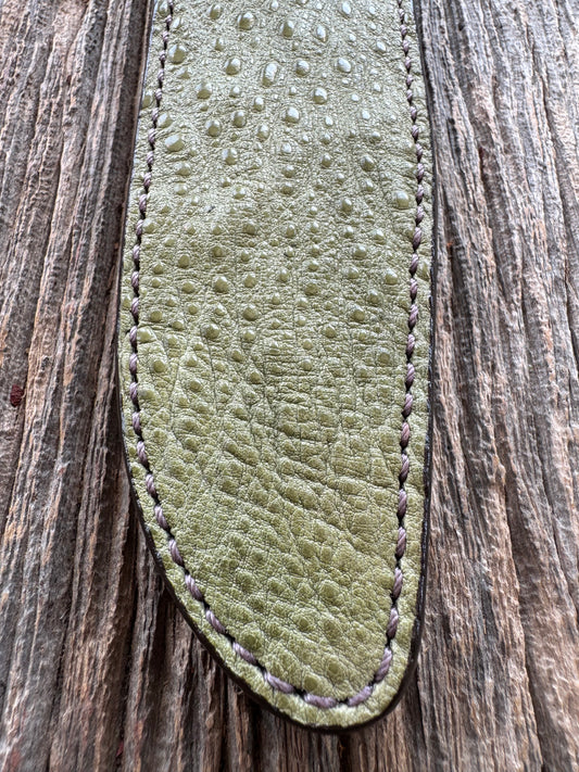 Randall Model 1-8 Sheath in Exotic Avocado Green Snapping Turtle by Treeman. Hind quarter portion of the turtle.