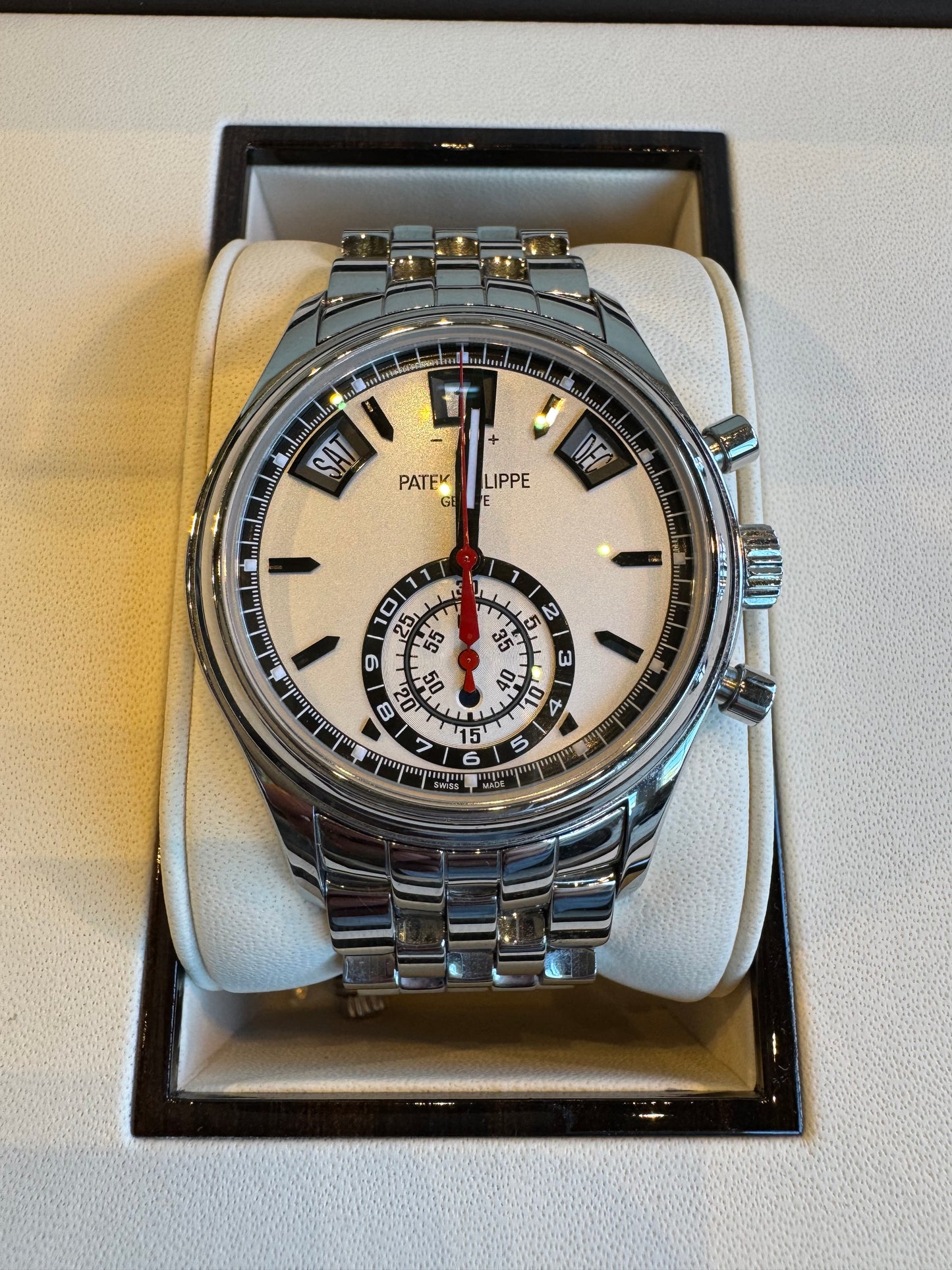 Patek Philippe Annual Calendar Chronograph. Model 5960/1A-001 White Dial and Stainless Steel.