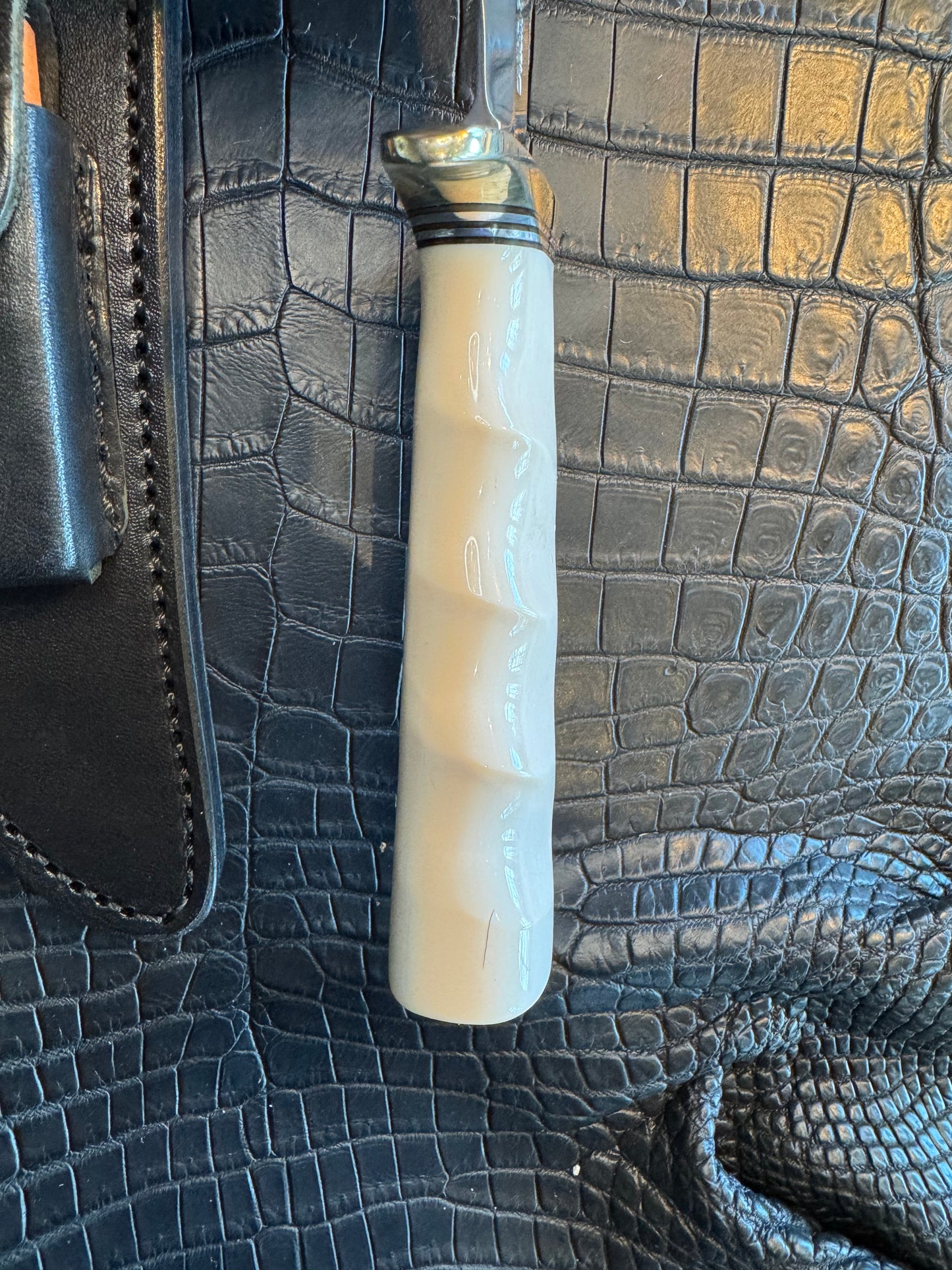 Randall Model 3-7 in Elephant Ivory with finger grooves and a natural end. Nickel Silver Hilt