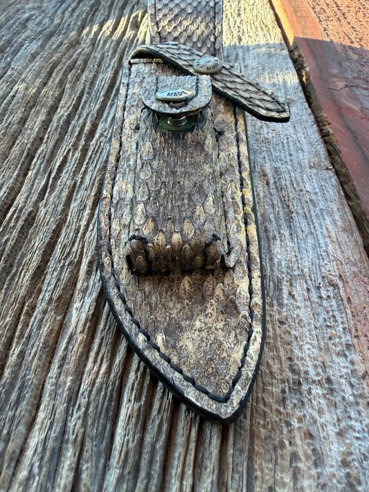 NOTE : Item is part of my personal Collection. Adding to cart will not result in sale.Very Rare Randall Sullivans by Gutcher Exotic Full Rattlesnake Knife Sheath and stone pouch for a Bowles Special. Randall Snap, Diamond inlay pattern. Full Rattlesnake.