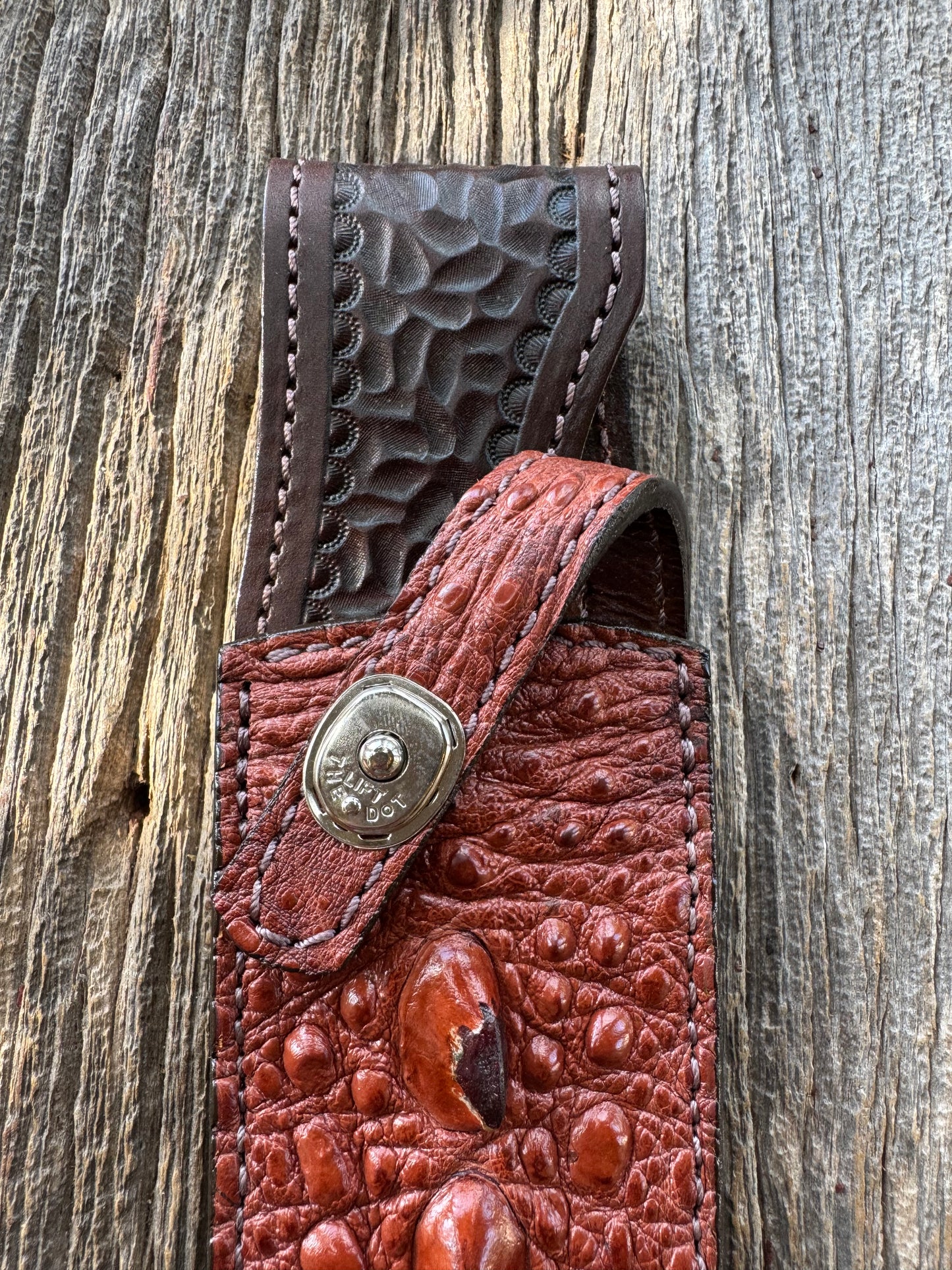 Randall Model 12-8 “Big Bear” Sheath in Exotic Rust Snapping Turtle by Treeman. Spiked Dragon tail portion of the turtle.