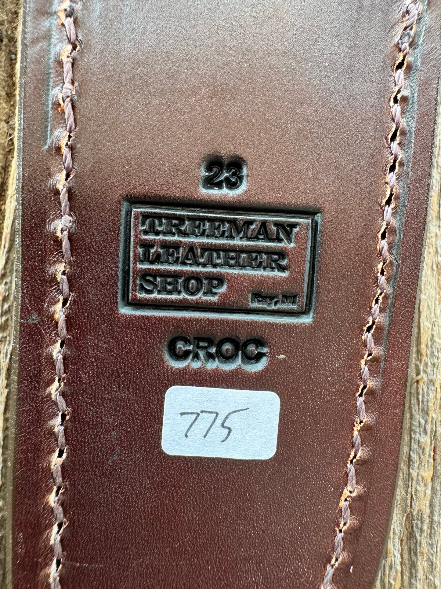 Randall Model 23 Sheath in Exotic Army Green Crocodile from Treeman.