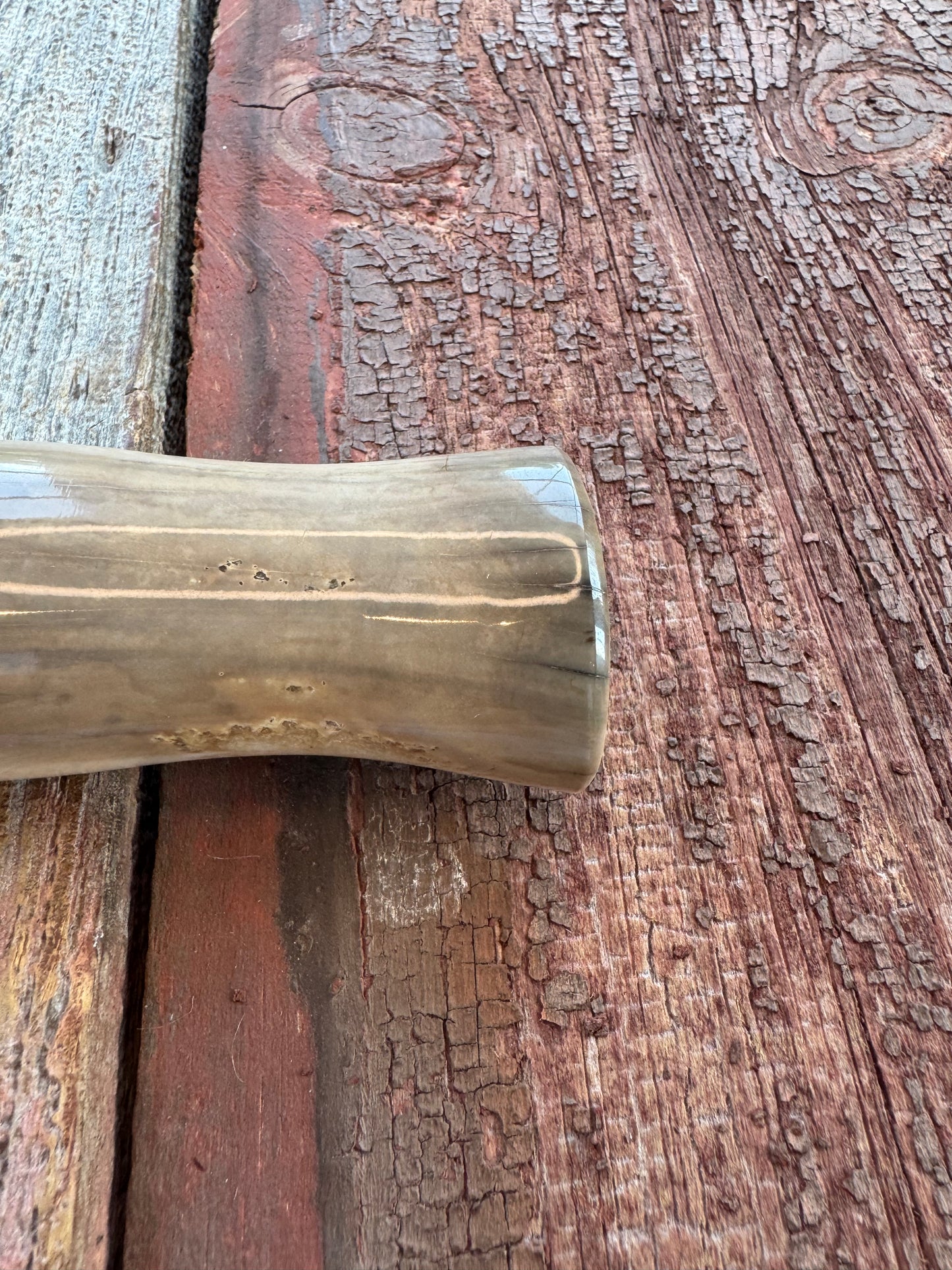 Nice Randall Knife Model 12-8 Big Bear. Gorgeous piece of creamy Fossil Walrus Ivory. ( Creams, greens) Nickel silver hilt and natural end, Stainless steel.