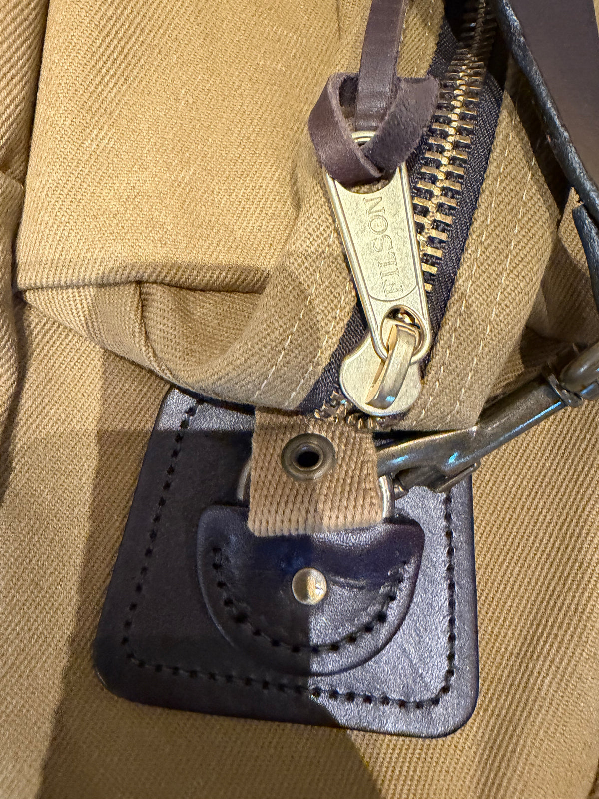 Very Rare Filson Fly Fishing Rod Case Rugged Twill in Tan Made in USA 31 inch version. Like new condition. 10/19 Build. # 20019932