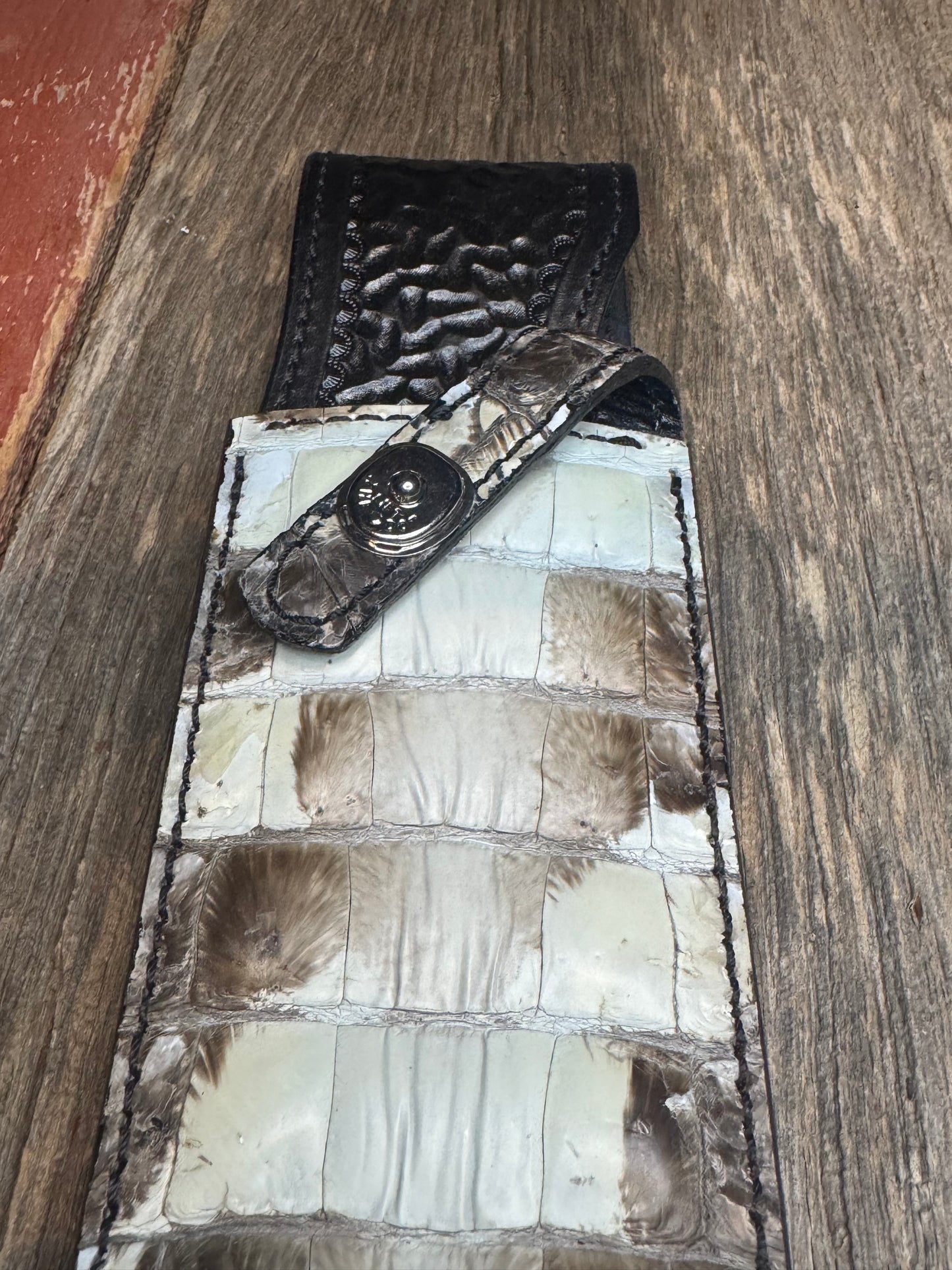 Randall Model 12-11 “Smitty” Sheath in Exotic Natural Crocodile from Treeman.