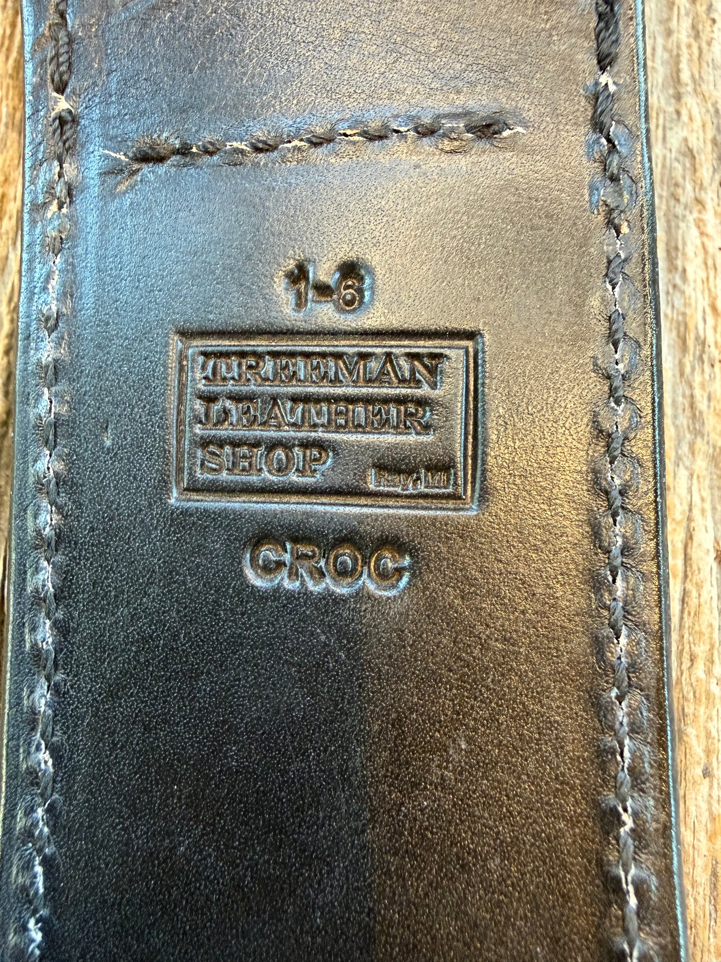 New Randall Model 1-6 Sheath in Exotic Black Crocodile from Treeman. My first 1-6 sheaths made.