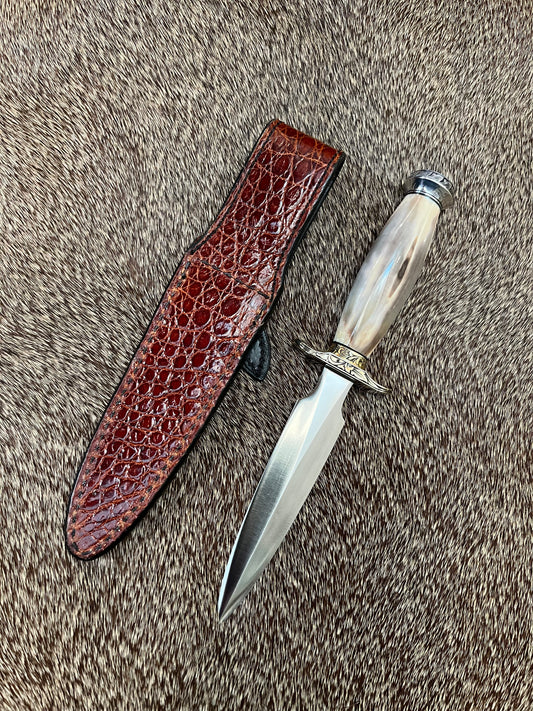 Model 2-5” Fossil Walrus with Custom Gutcher Sheath fully wrapped gloss brown crock, Engraving artist unknown, looks a lot like Ron Skaggs work