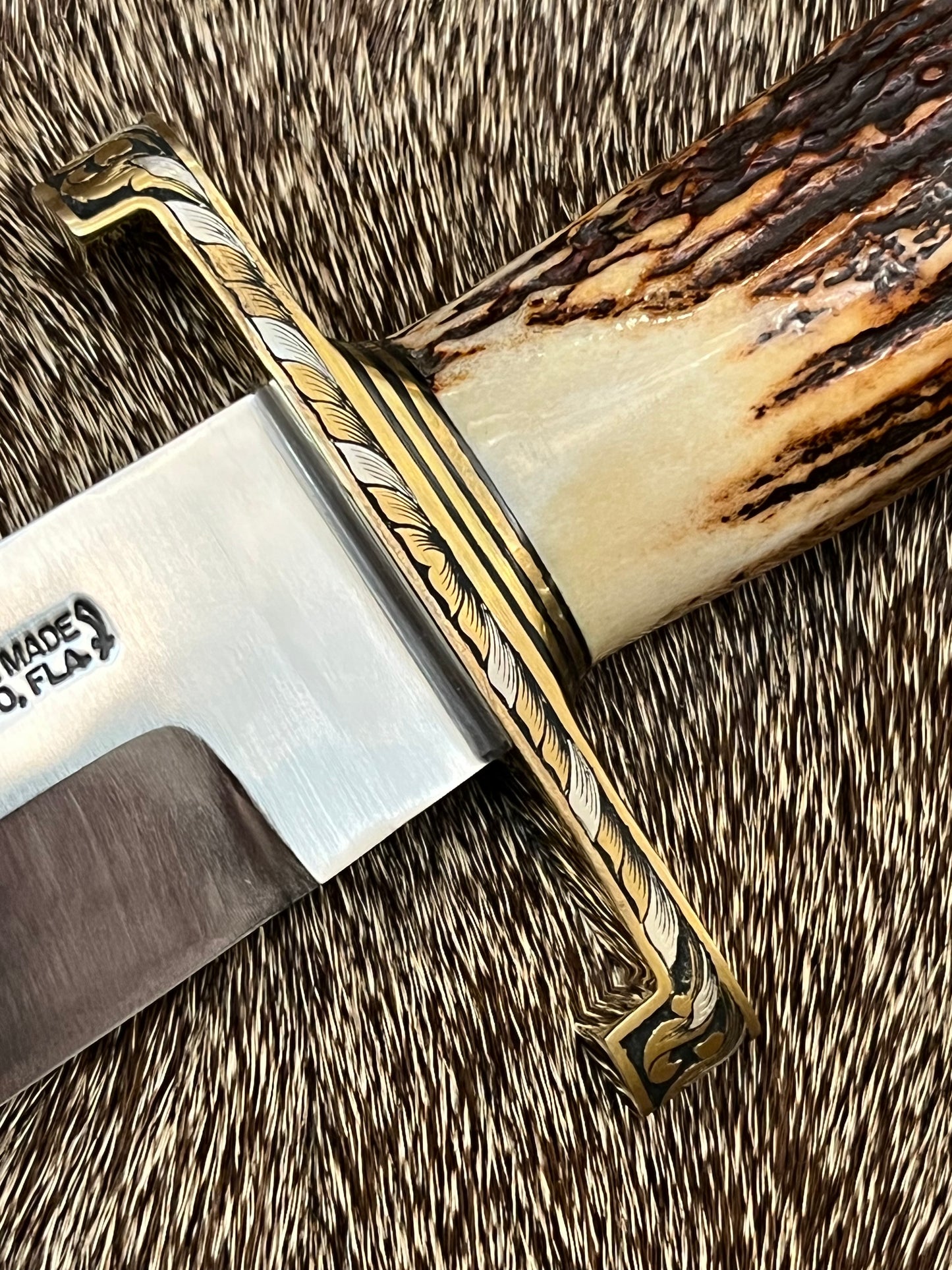 12-9 Sportsman Bowie with Beautiful Crown Stag, Engraved by Master Engraver Jere Davidson with Fine Silver Inlay