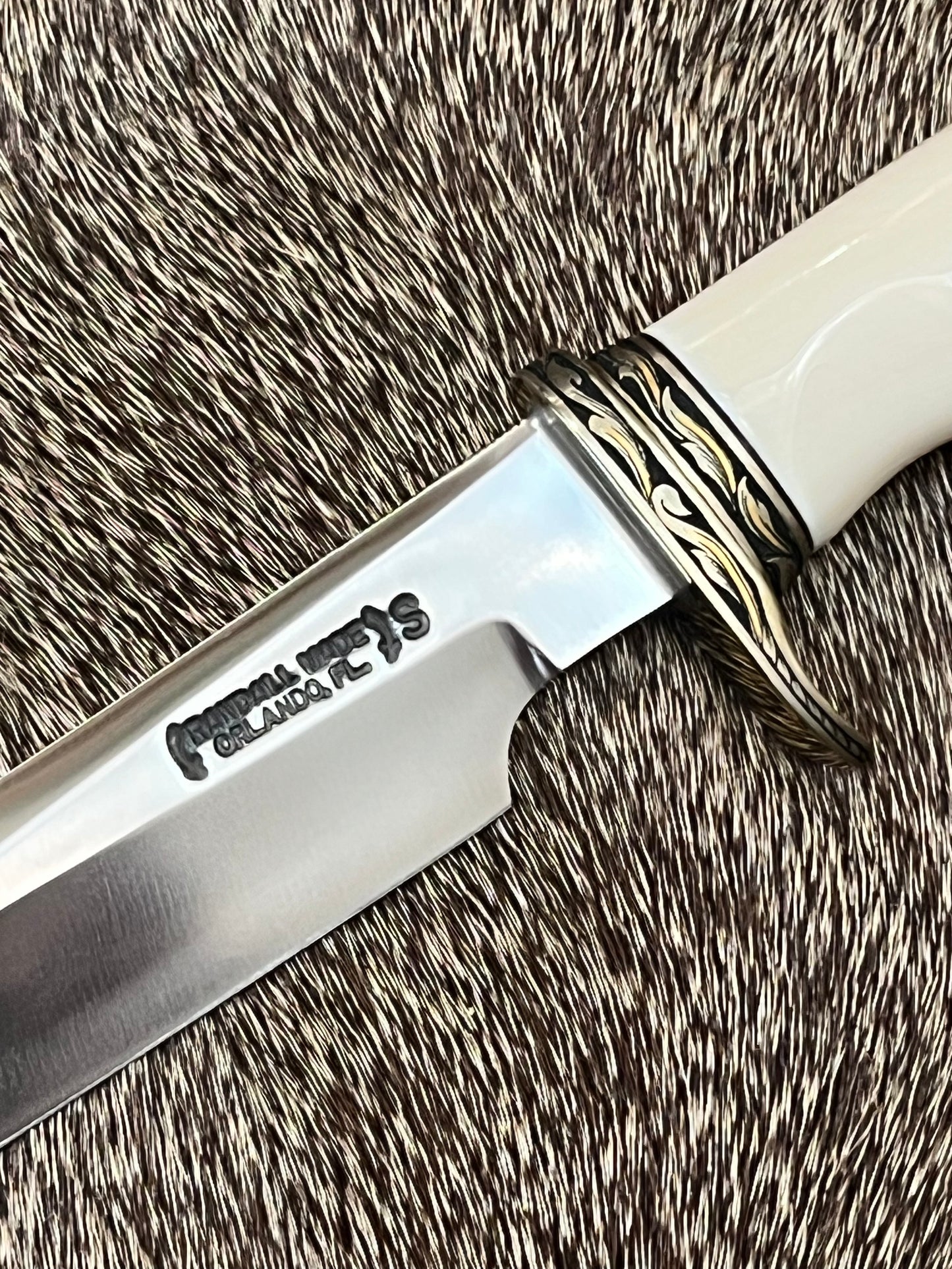 Model 4-7” Big Game and Skinner Elephant Ivory that is Flawless Engraved by Master Engraver Jere Davidson with Gold Inlay Only