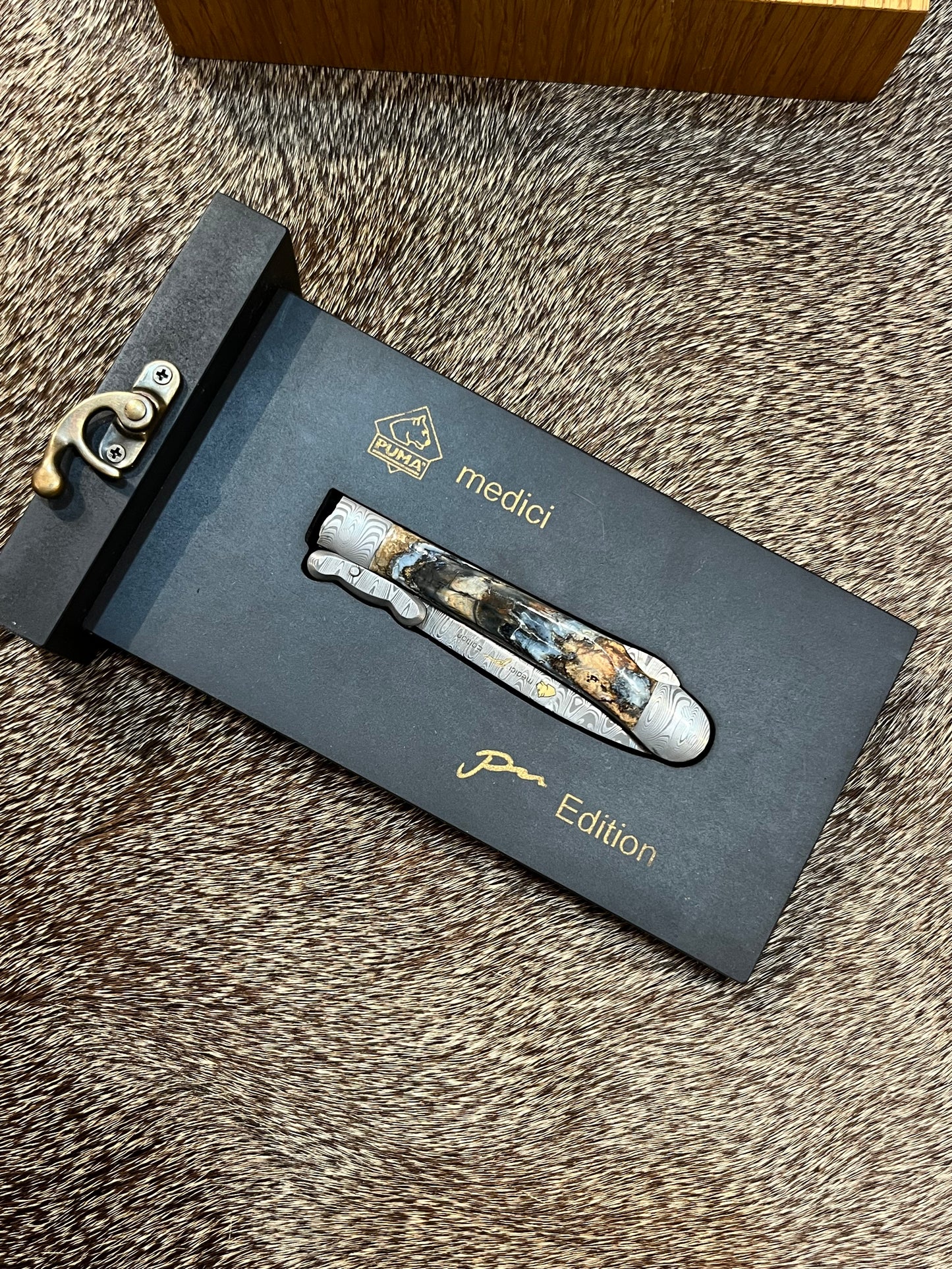 Puma Medici PM-Edition with Mammoth