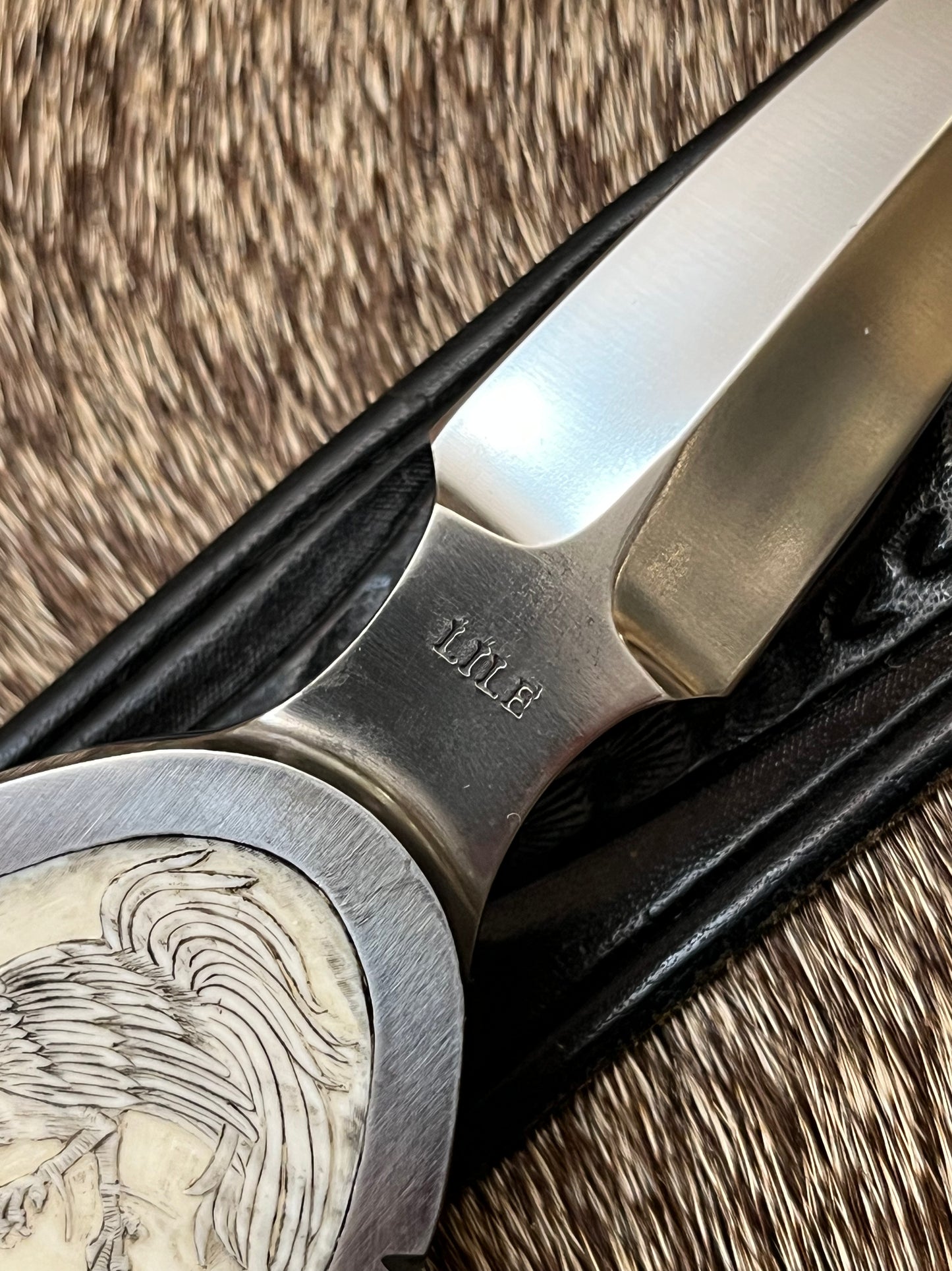 Jimmy Lile Belt Buckle Knife Carved Ivory Fighting Rooster’s