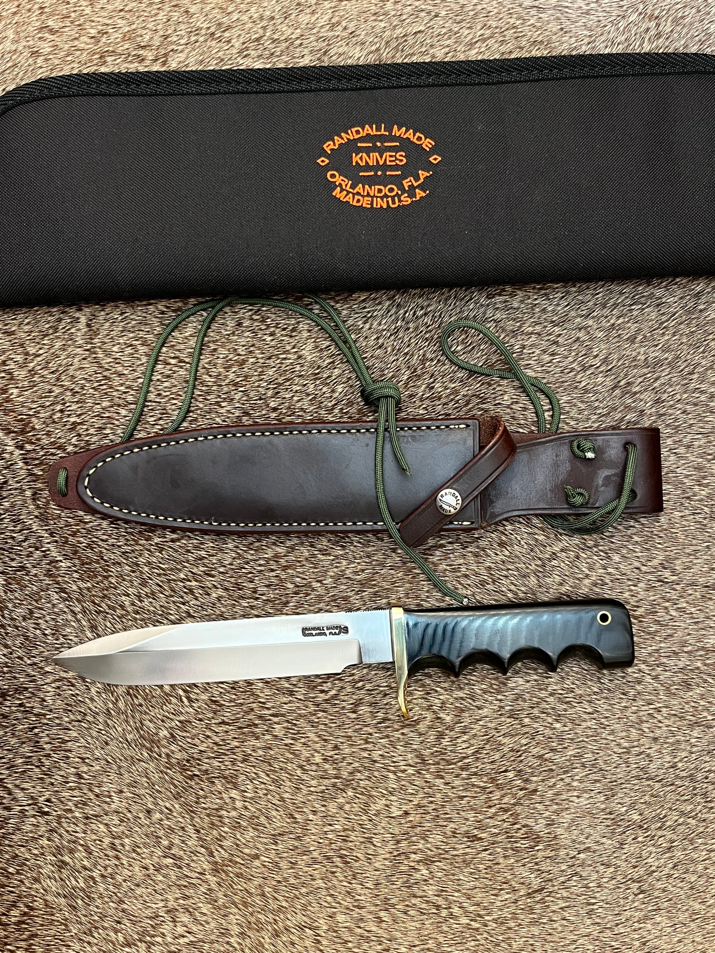 Model 16, Diver Black Micarta with Waxed Sheath