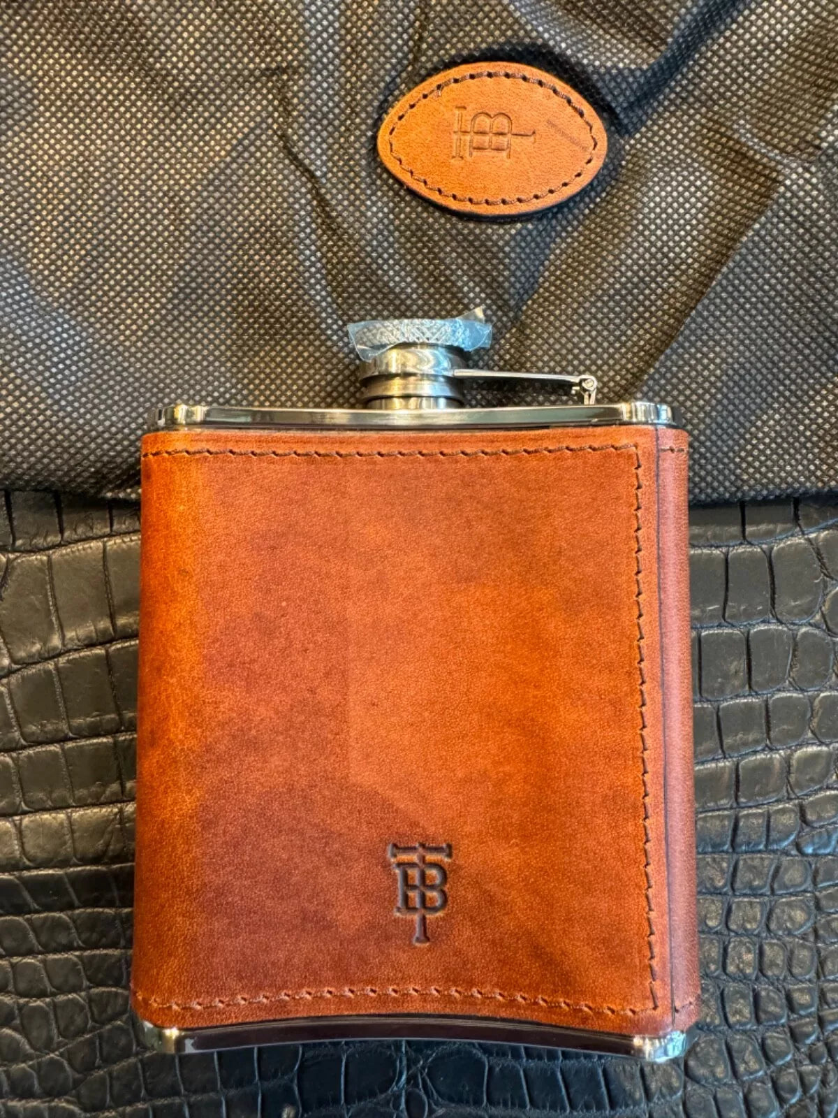 Tom Beckbe Tan Leather Stainless Steel 6OZ Flask New in Box Filson