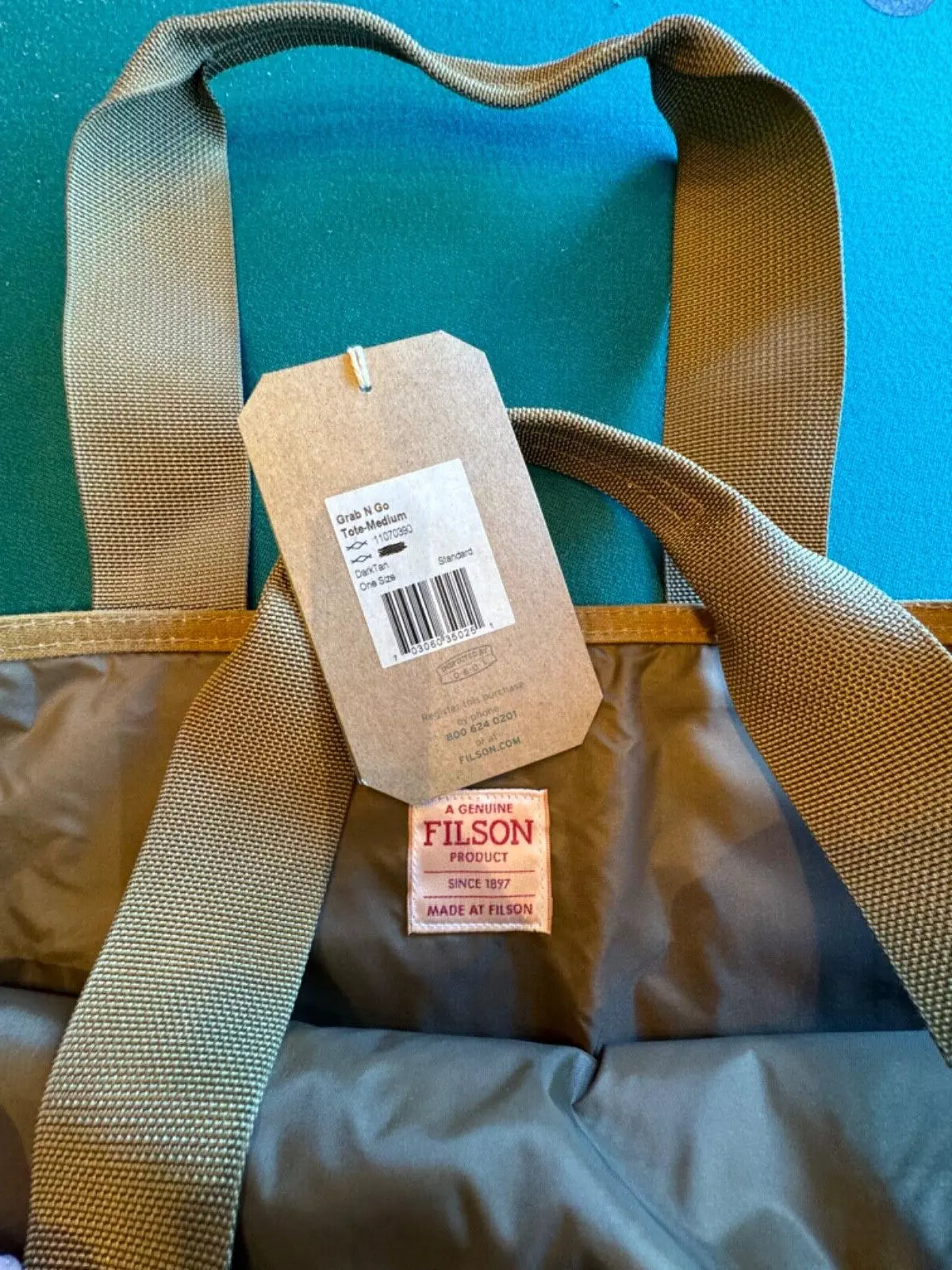 FILSON GRAB 'N' GO TOTE BAG | Made in USA | Tin Cloth Waxed Cotton Tan 11070390