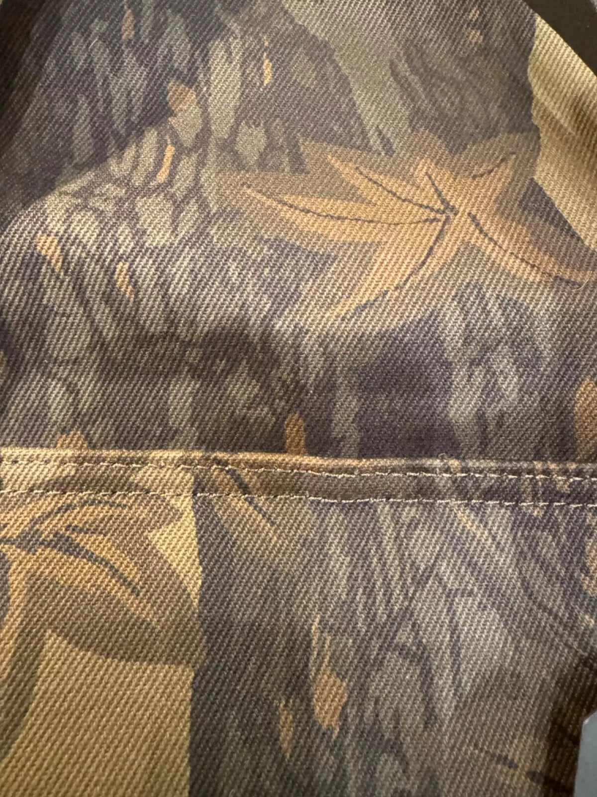 Filson Medium Rugged Twill Duffle Bag 20195531 Made In USA Maple Bark Camo Olive