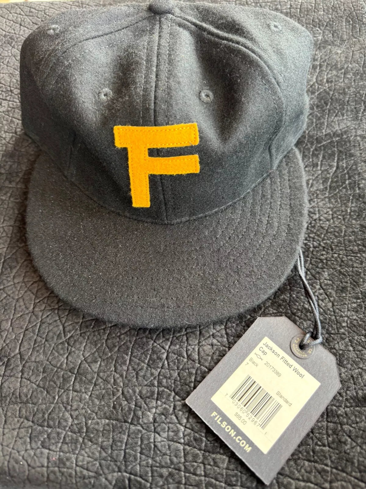 NWT Filson Jackson Fitted Cap Black with Yellow F Size 7 USA 20173389